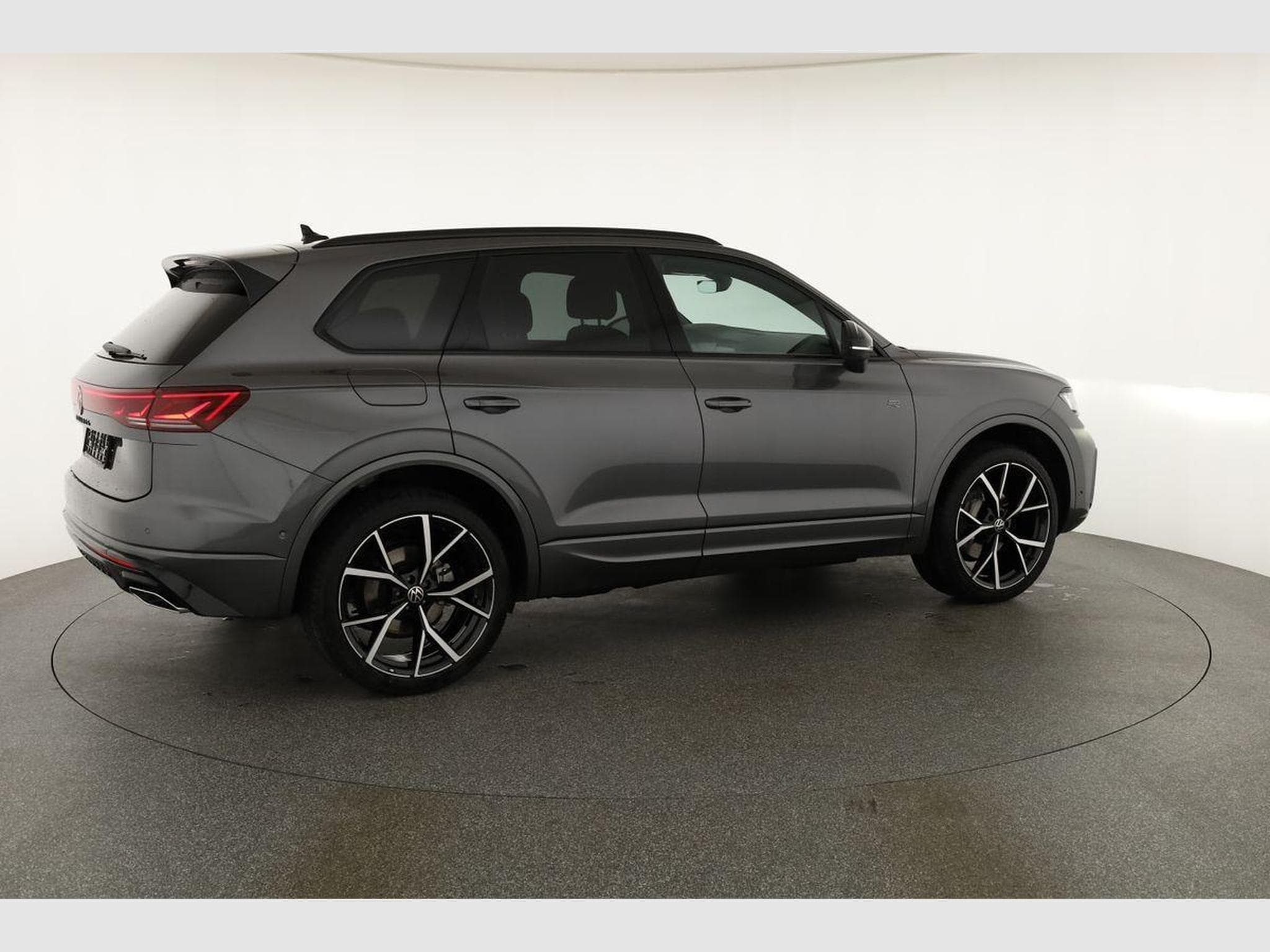 VW Touareg 3.0 TDI 210 kW 4Motion R-Line (2025) - Photo 20