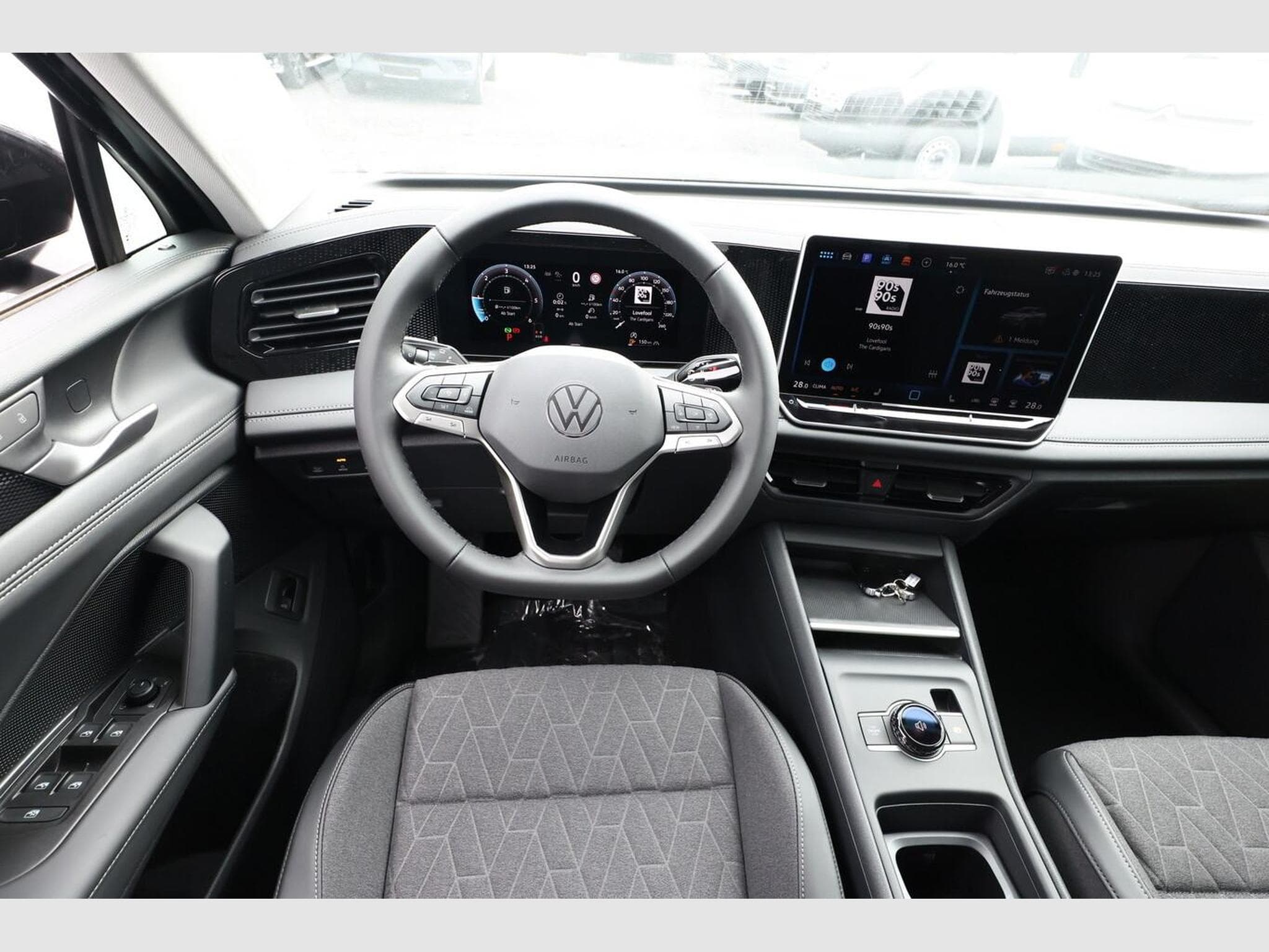 VW Tiguan DSG LED+ IQ.DRIVE (2026) - Foto 7