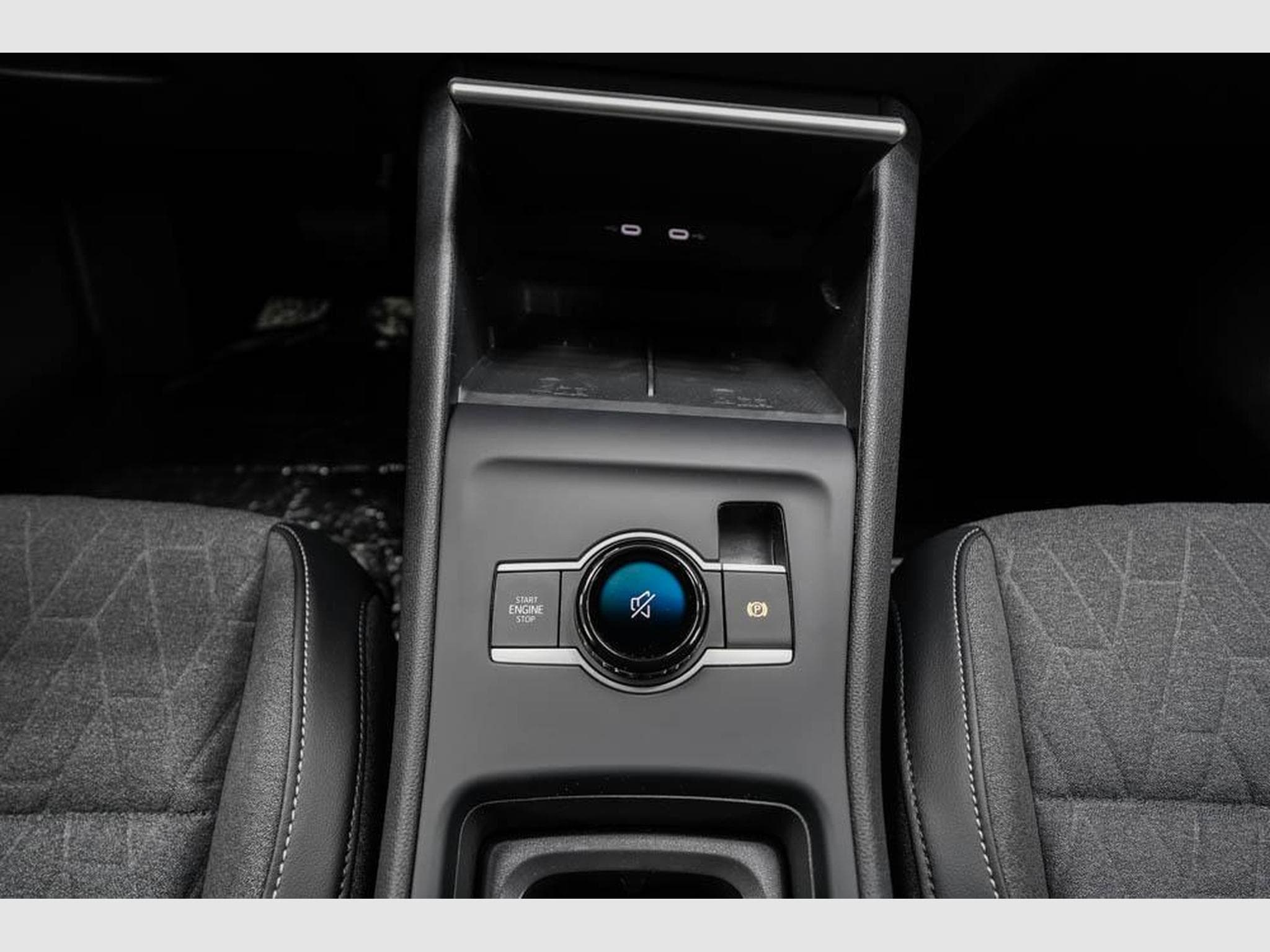 VW Tiguan 1,5 eTSI DSG (2025) - Foto 13