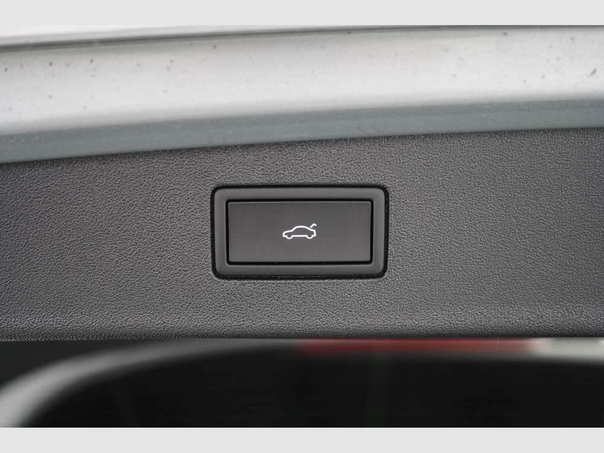VW Tiguan 1,5 eTSI DSG (2025) - Foto 20