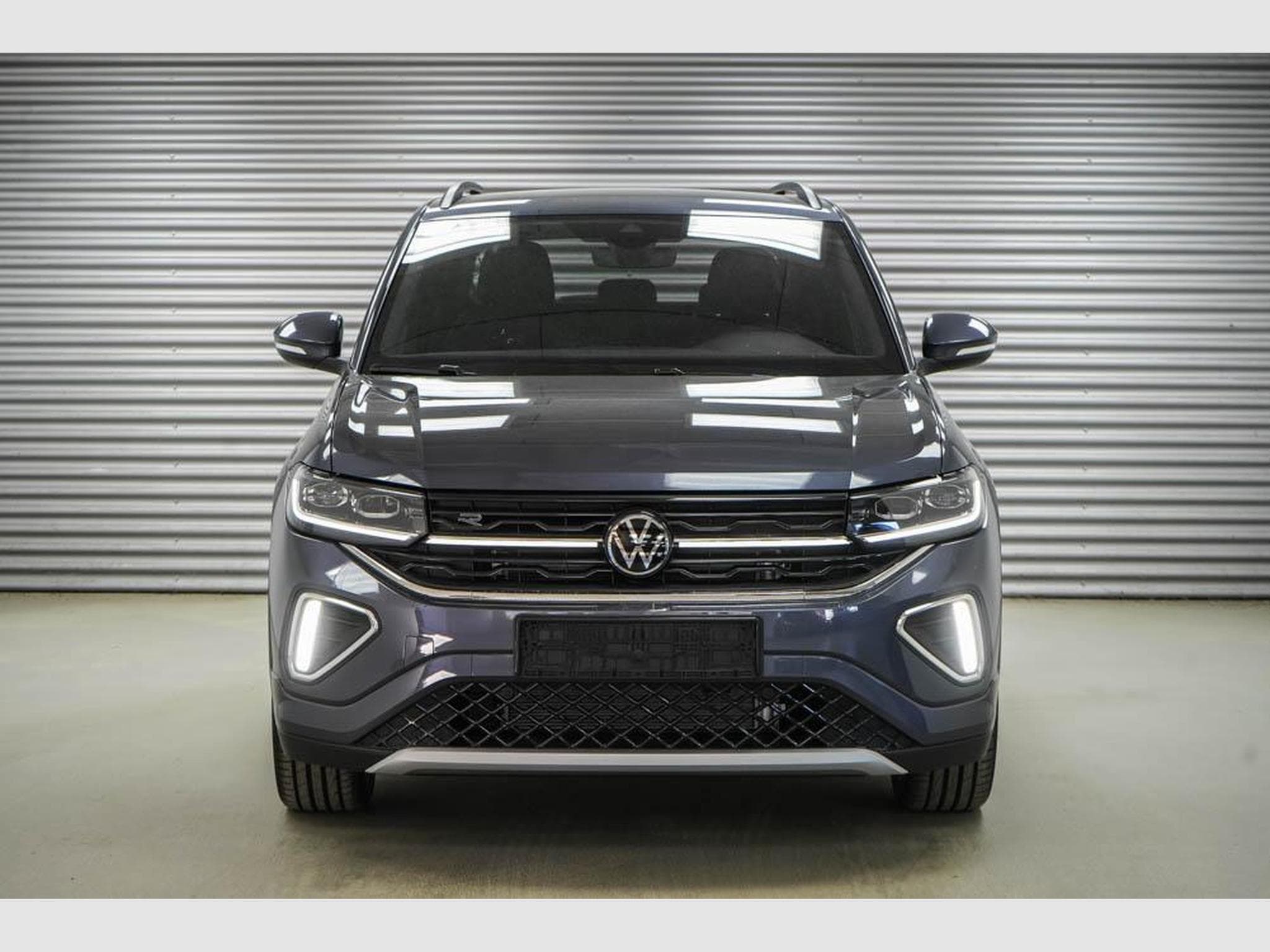 VW T-Cross 1,5 TSI DSG (2026) - Photo 2