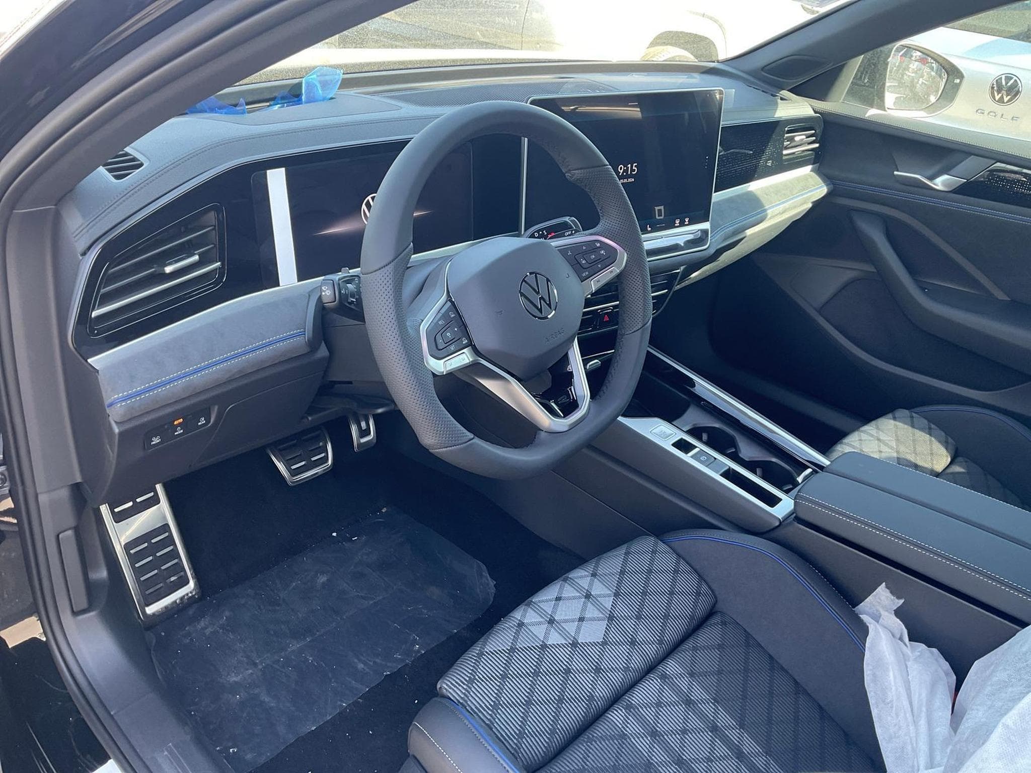 VW Passat Variant 2.0 TDI 142 kW 4Motion R-Line (2026) - Photo 1