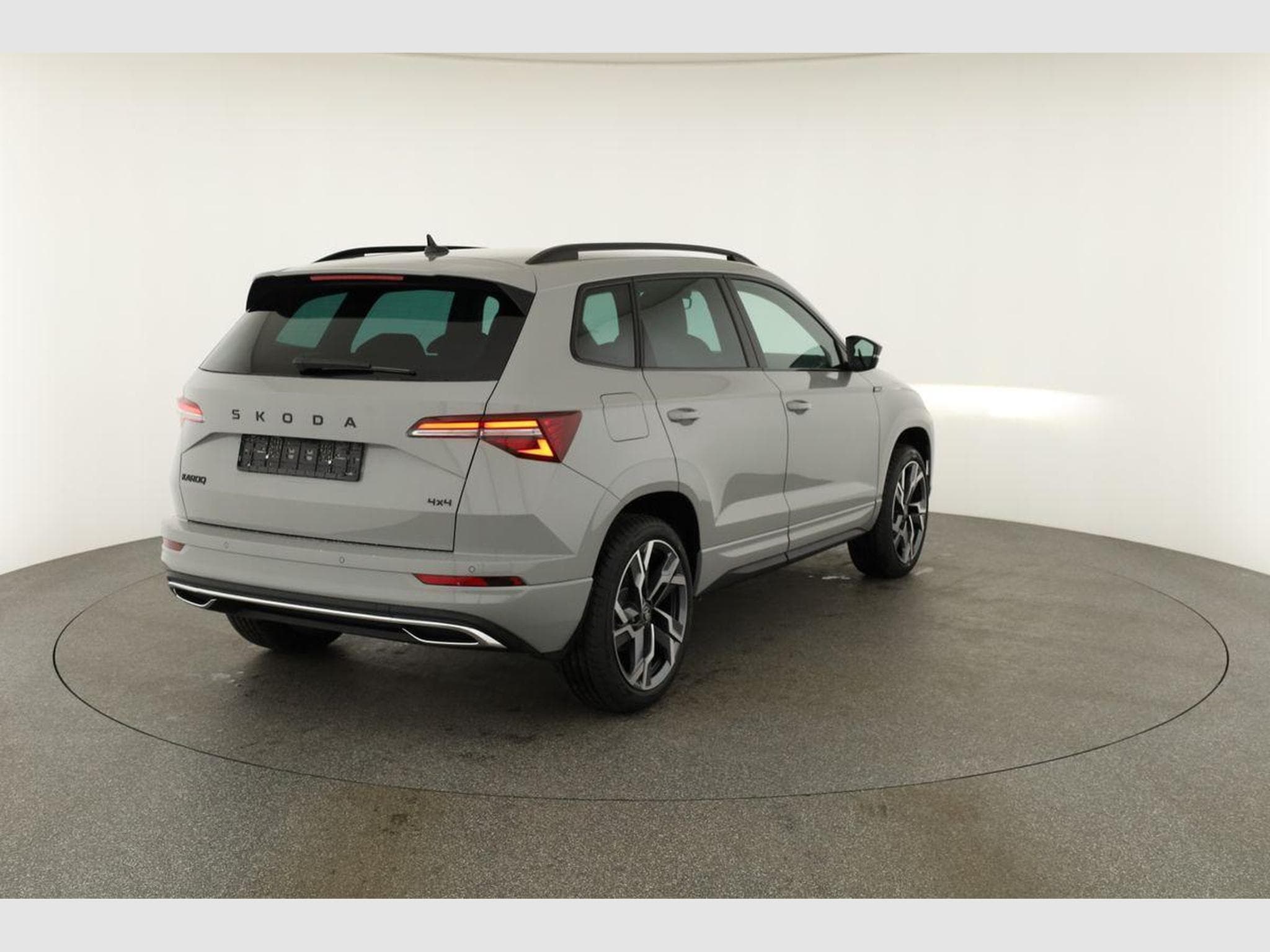 Skoda Karoq Sportline 4x4 (2026) - Photo 19