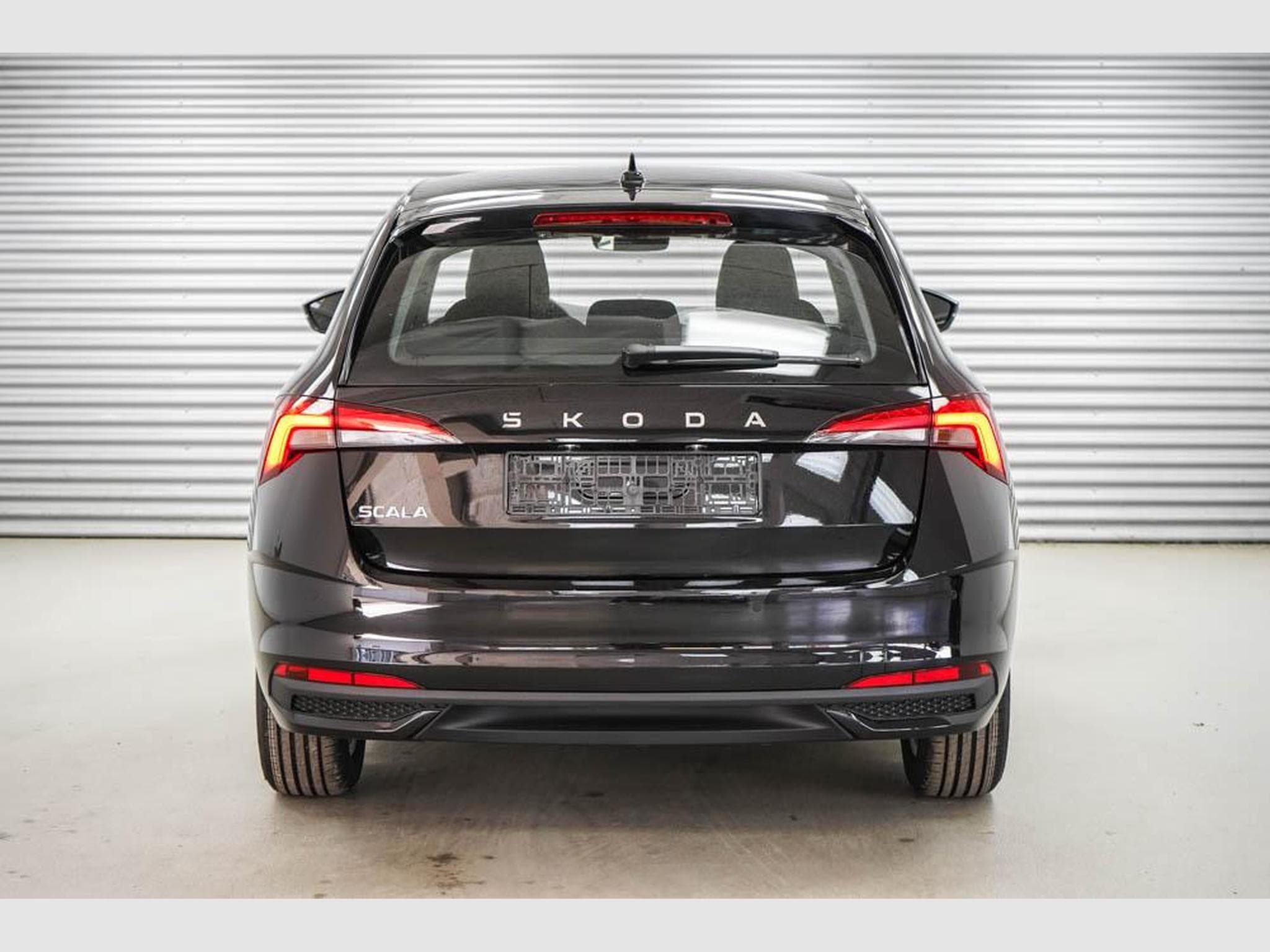 Skoda Scala 1,0 TSI DSG (2026) - Foto 4