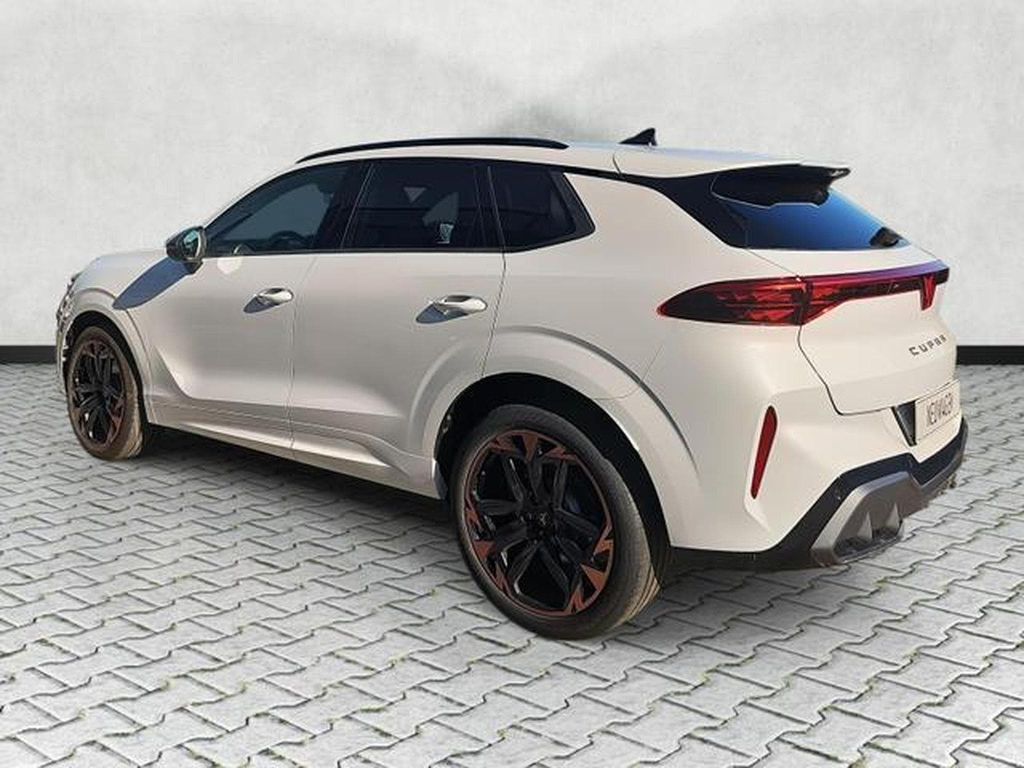 Cupra Terramar 1.5 eTSI 110 kW (2025) - Photo 5