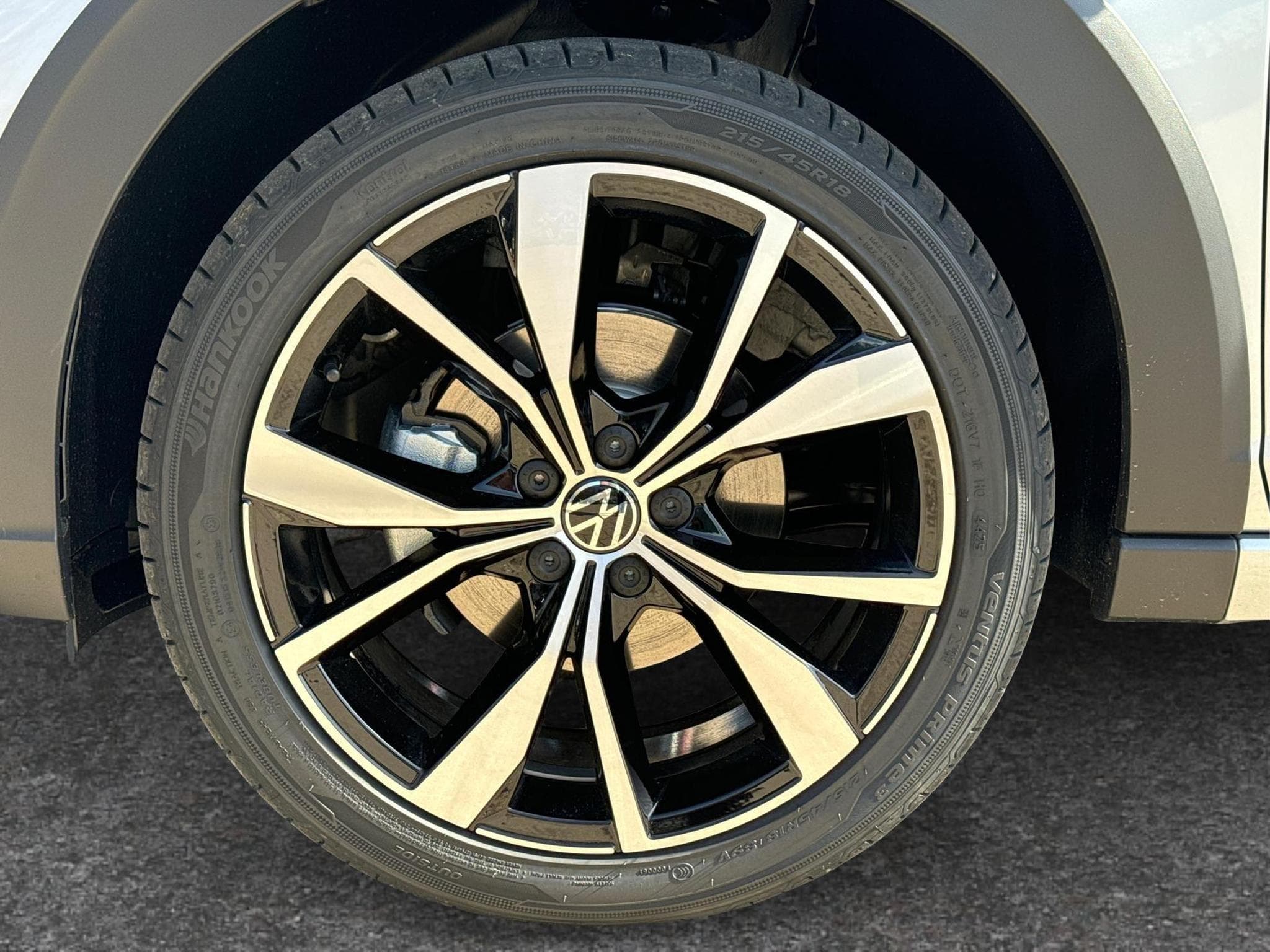 VW Taigo R-Line Limited (2026) - Photo 12