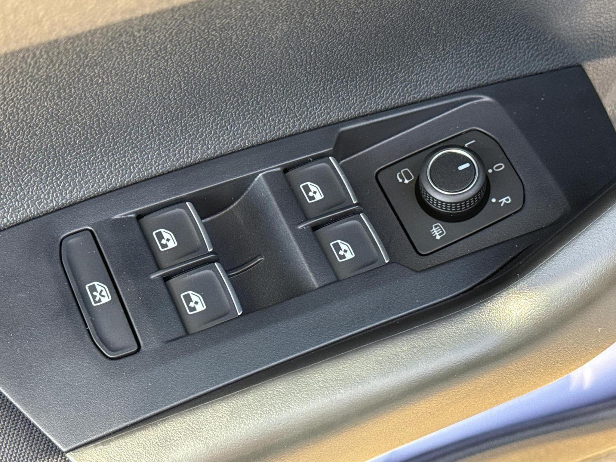 VW Taigo R-Line Limited (2026) - Photo 17