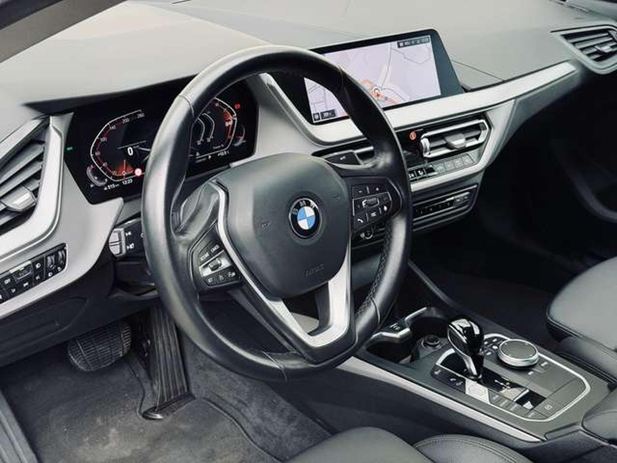 BMW 218 Gran Coupé 218iA OPF (2022) - Foto 11