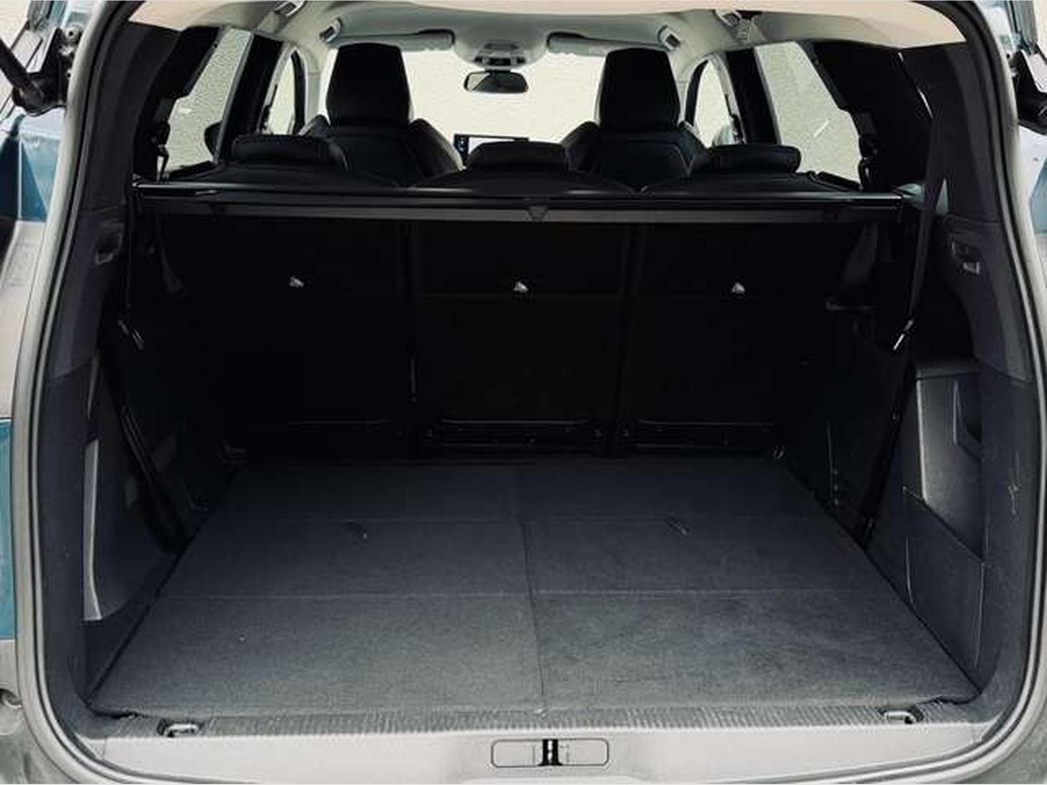 Peugeot 5008 5008 1.5 BlueHDi Allure Pack (2021) - Foto 16