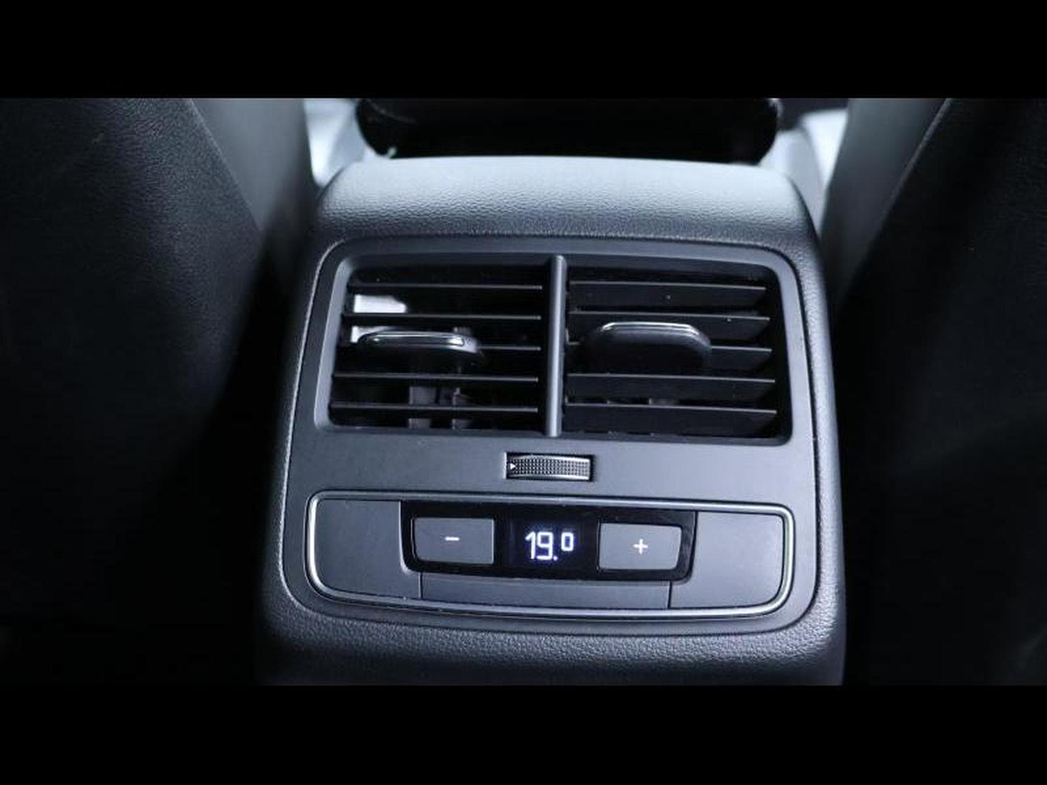 Audi A5 Sportback S-Line 40 TFSi 204 S-Tronic (2023) - Photo 20