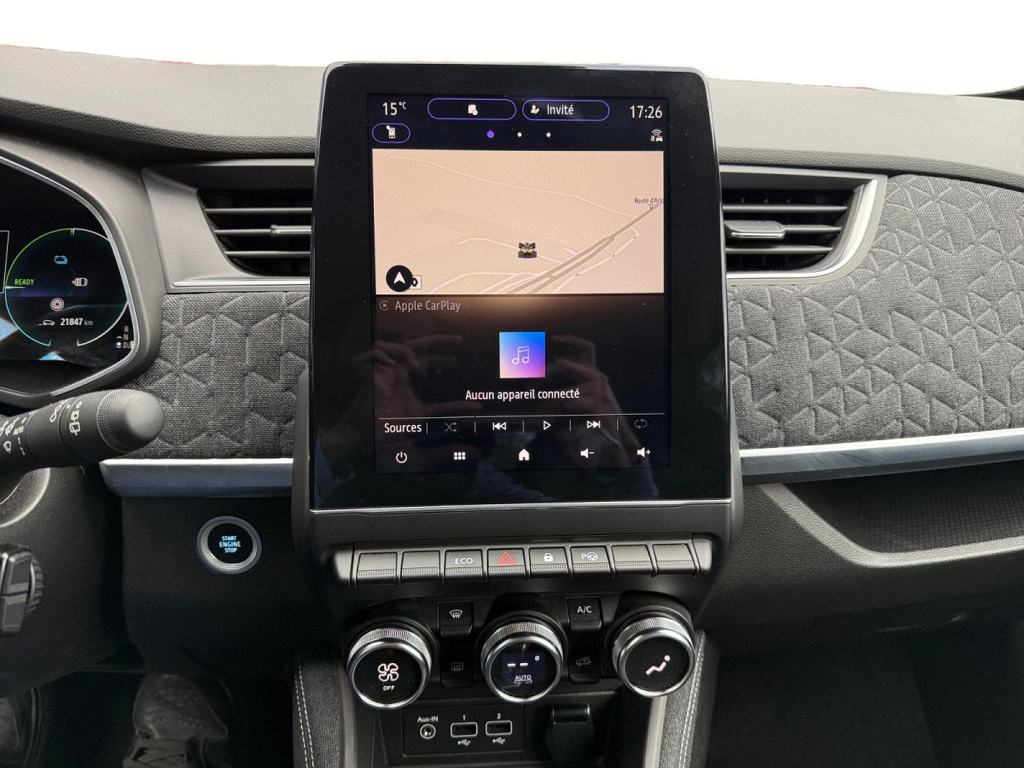 Renault Zoé ICONIC EV50 135HP (2024) - Foto 11