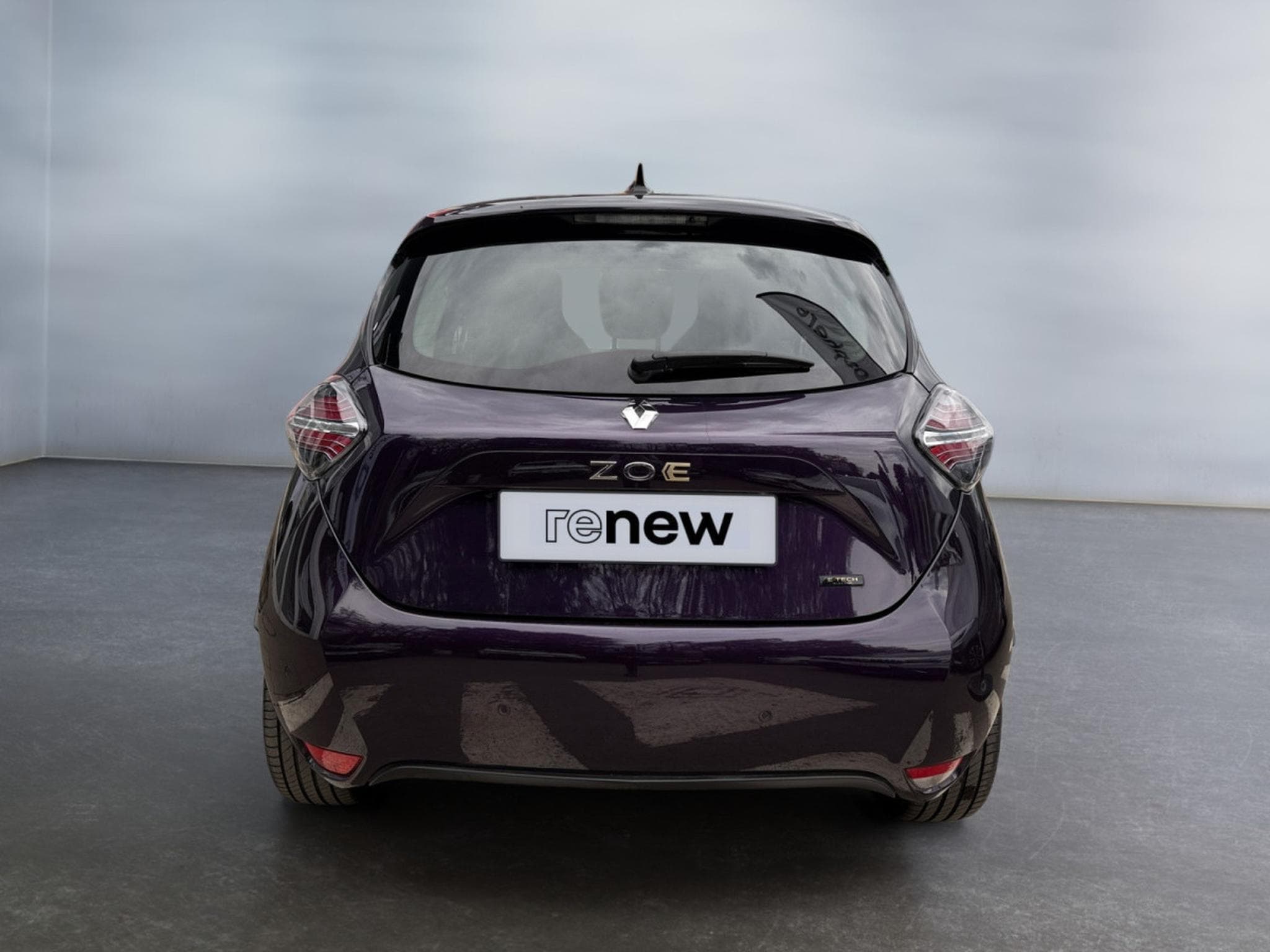 Renault Zoé ICONIC EV50 135HP (2024) - Foto 6