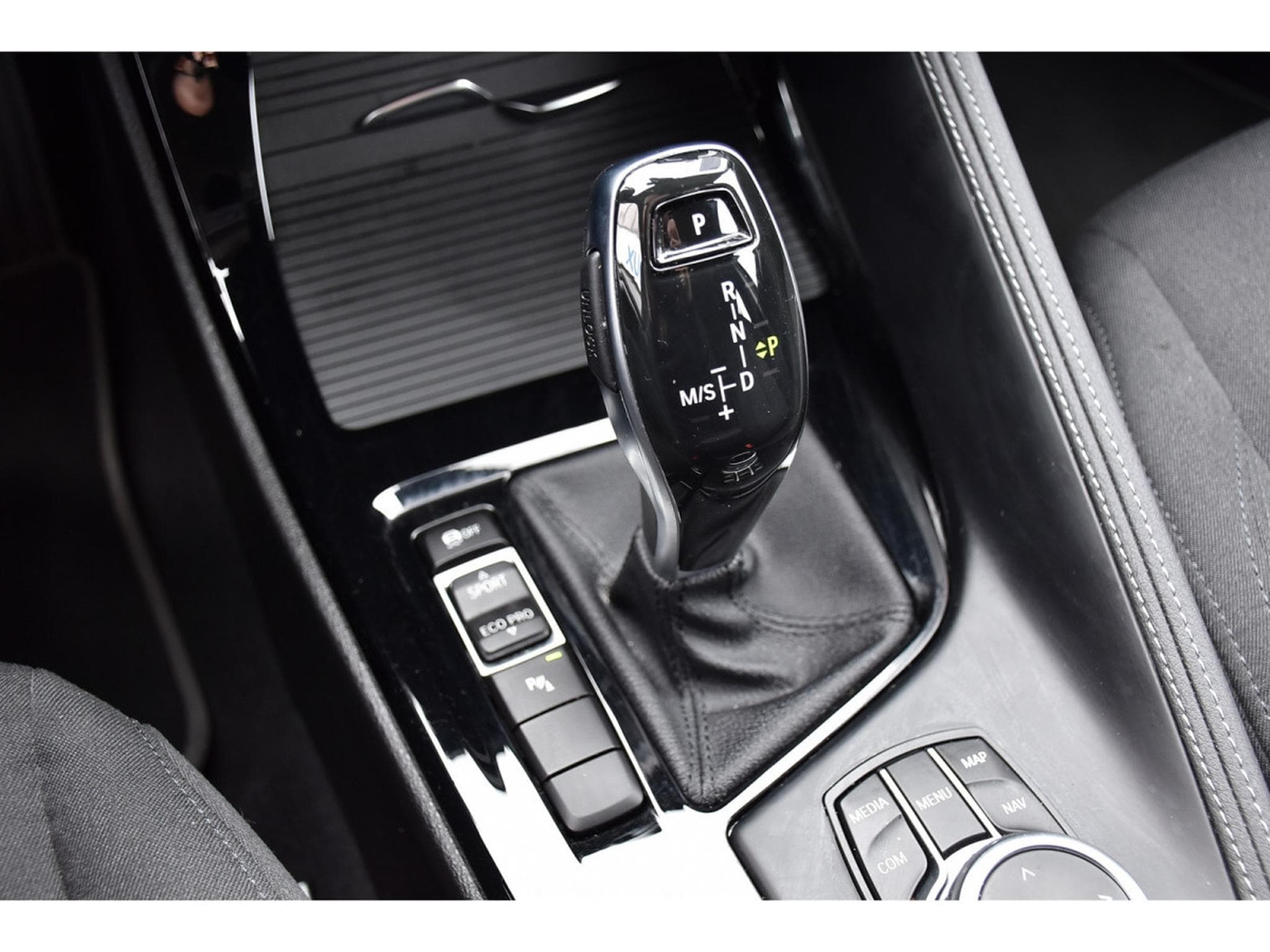 BMW X2 1.5 dA sDrive16 REGUL GPS PARK LED 1° MAIN (2023) - Foto 16