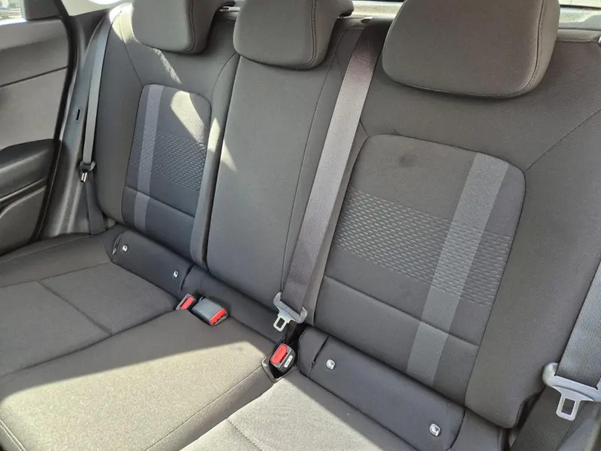 Hyundai i20 1.0T-GDI 90 Trend (2026) - Foto 9