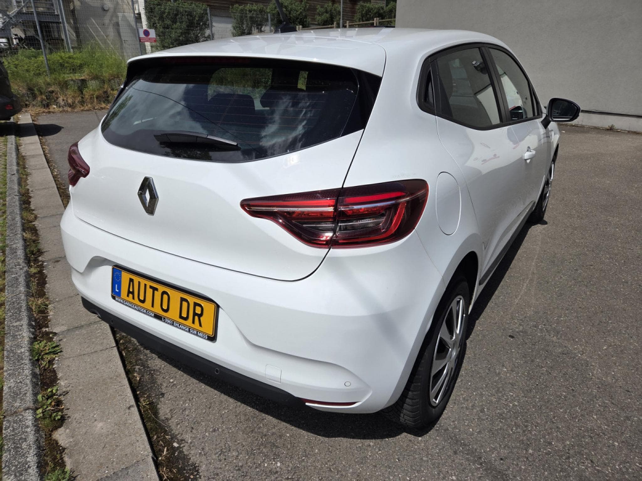 Renault Clio 1.0 TCE 90 CV Garantie 12 Mois (2021) - Photo 6