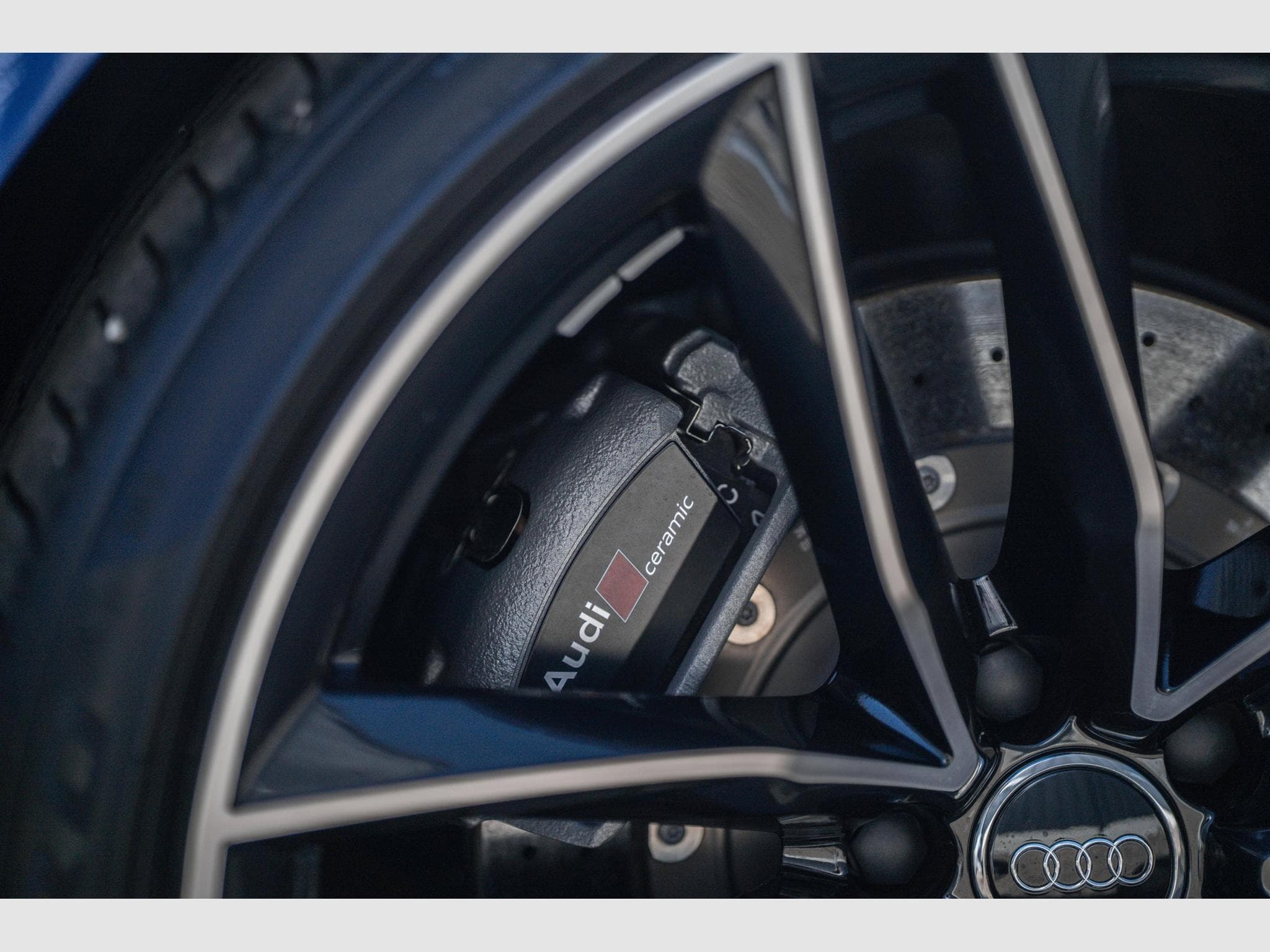 Audi RS6 Nogaro Edition 1/150 – Akrapovic – Céramique – B&O – 1ère ma (2018) - Photo 20