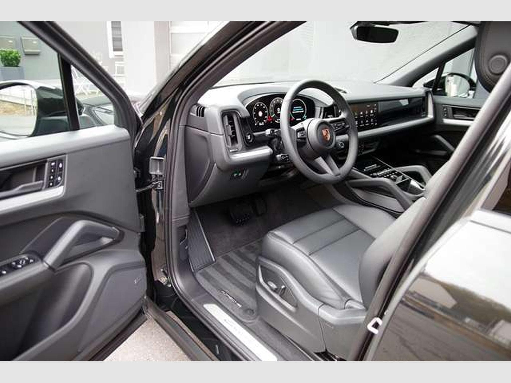 Porsche Cayenne Cayenne*21"RS-Spyder,Luft,Pano,ACC,BOSE,LHZ,360° (2025) - Foto 5