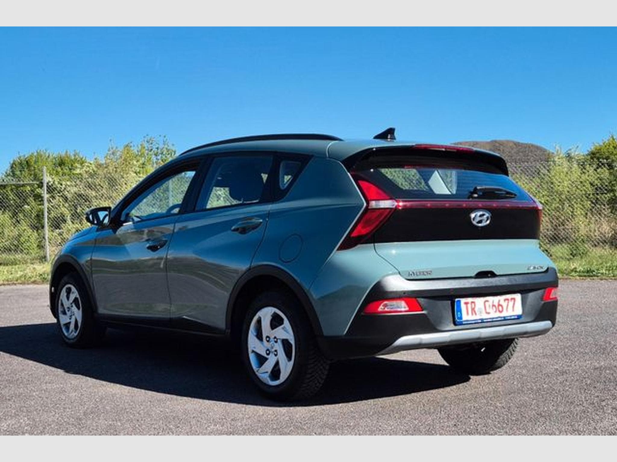 Hyundai BAYON BAYON 1.0 T-GDI Connect &amp; Go, Automatik, Kamera. (2023) - Foto 3