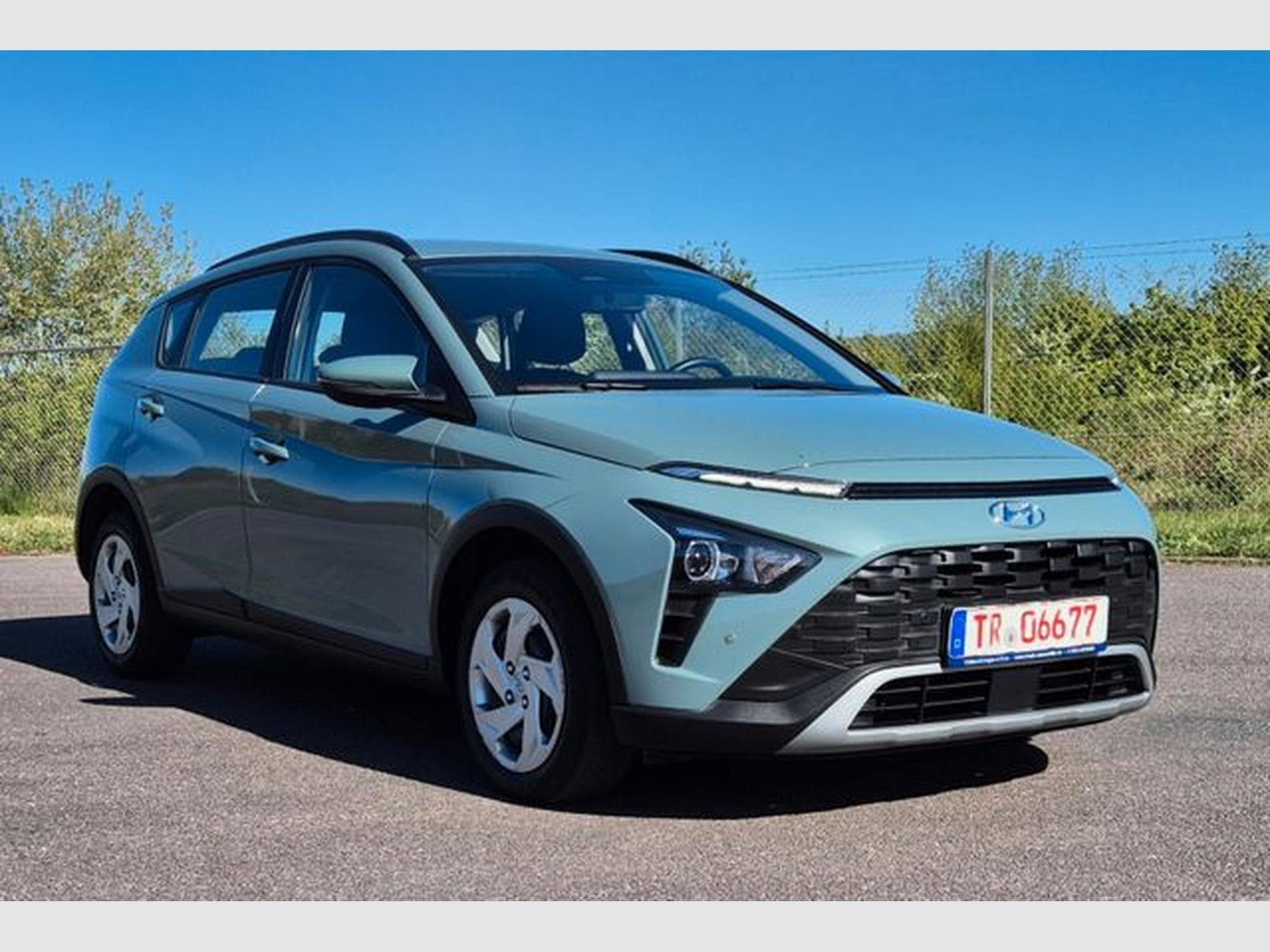 Hyundai BAYON BAYON 1.0 T-GDI Connect &amp; Go, Automatik, Kamera. (2023) - Foto 6