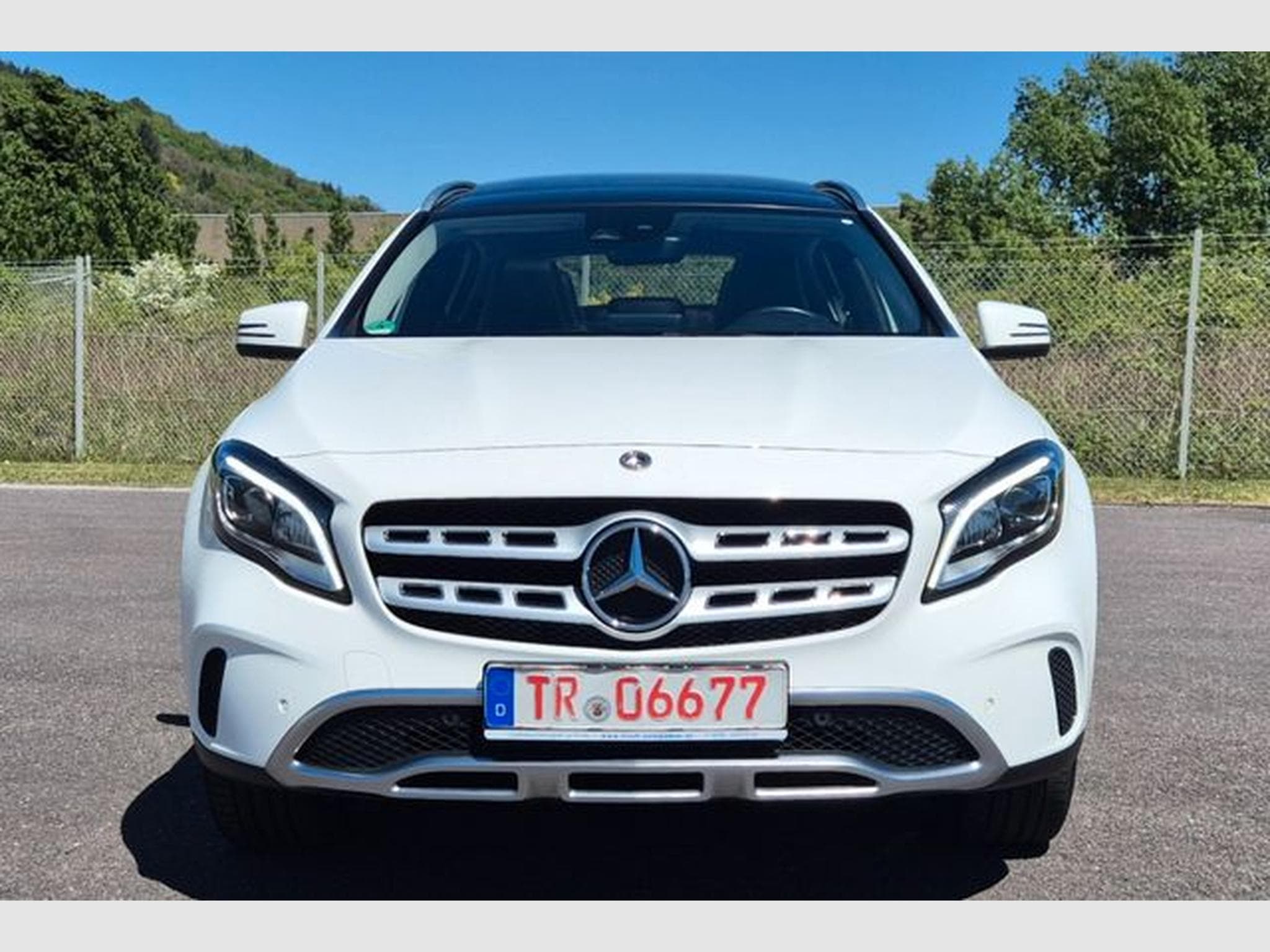 Mercedes GLA 180 GLA 180, Automatik, Panoramadach. (2019) - Foto 5