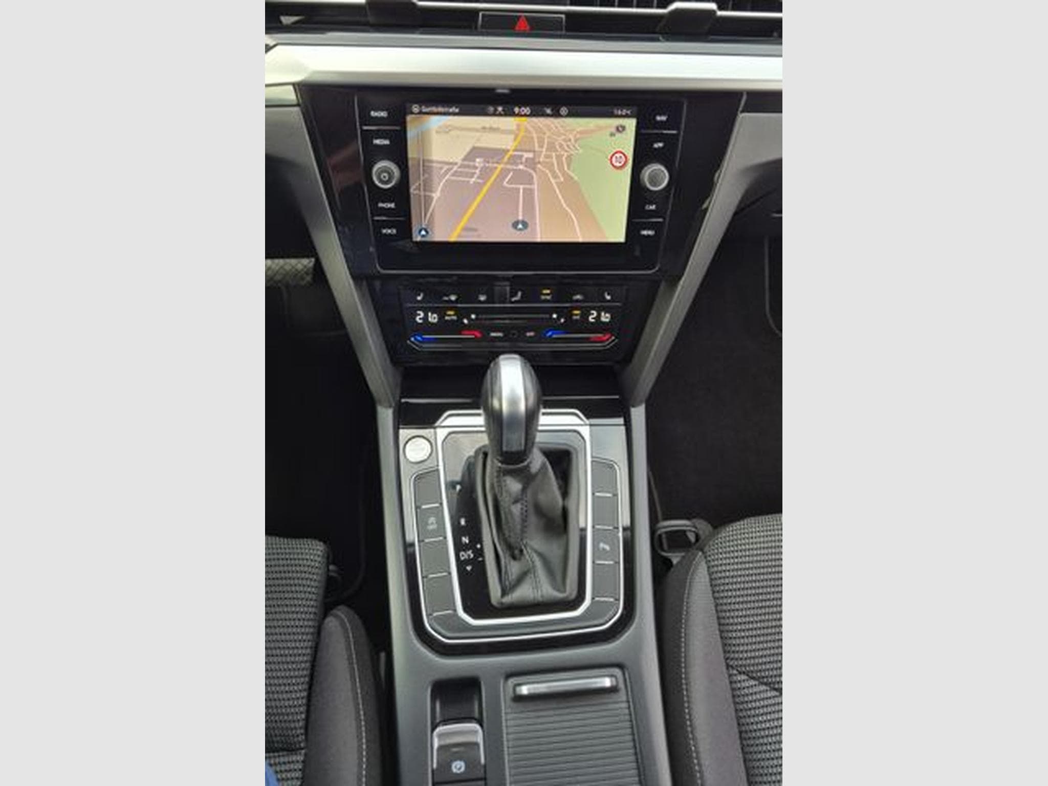 VW Arteon Arteon 2.0 TDI Shooting Brake, AHK, Carplay. (2022) - Foto 10