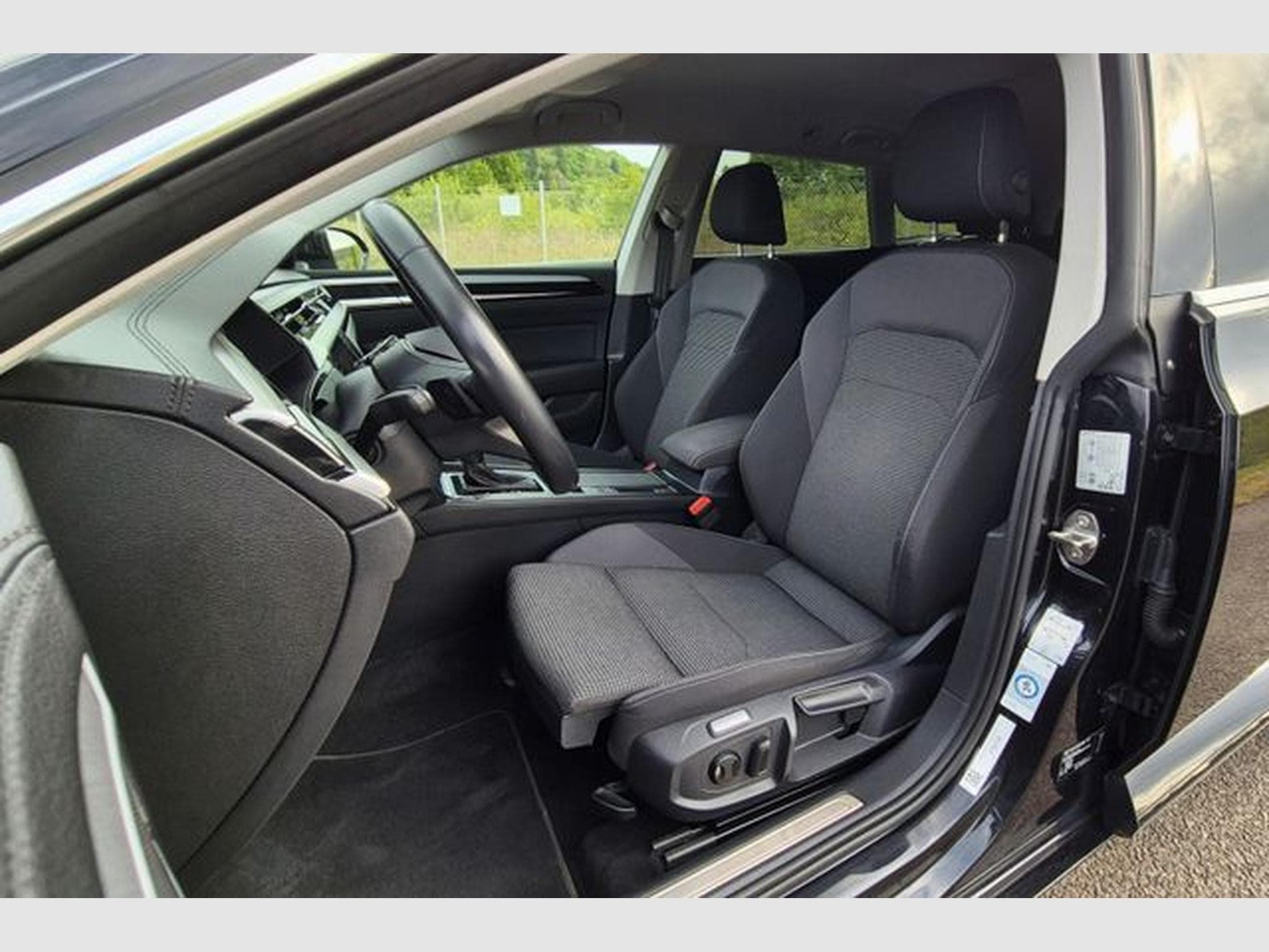 VW Arteon Arteon 2.0 TDI Shooting Brake, AHK, Carplay. (2022) - Foto 15