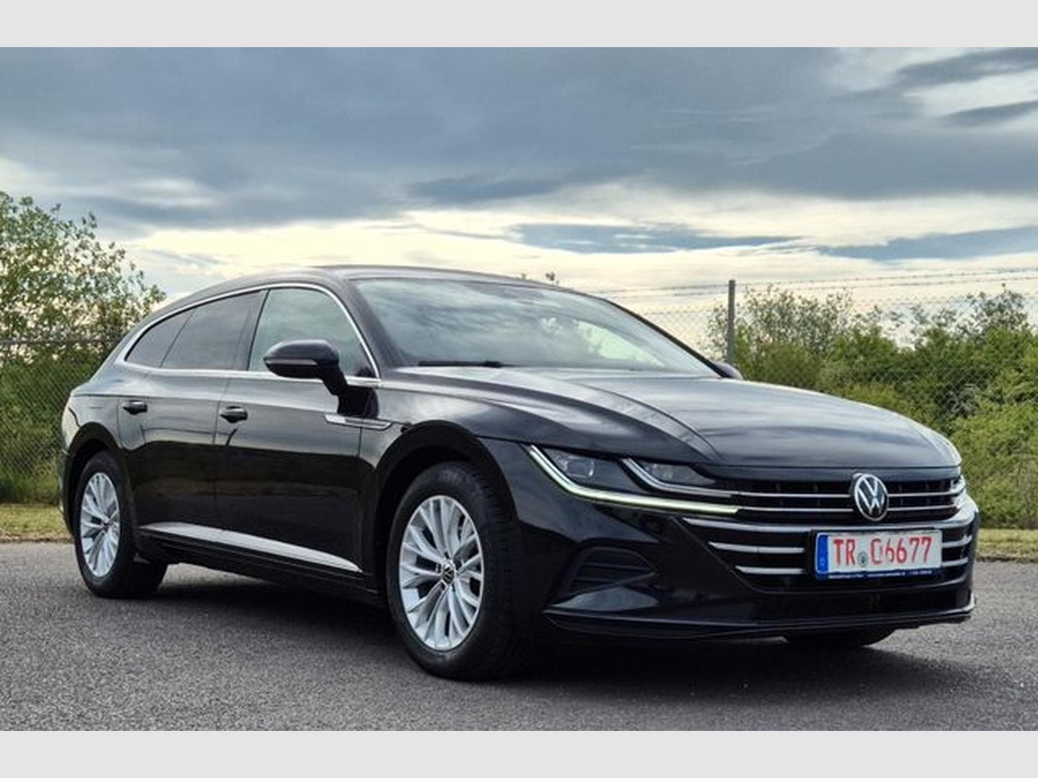 VW Arteon Arteon 2.0 TDI Shooting Brake, AHK, Carplay. (2022) - Foto 6
