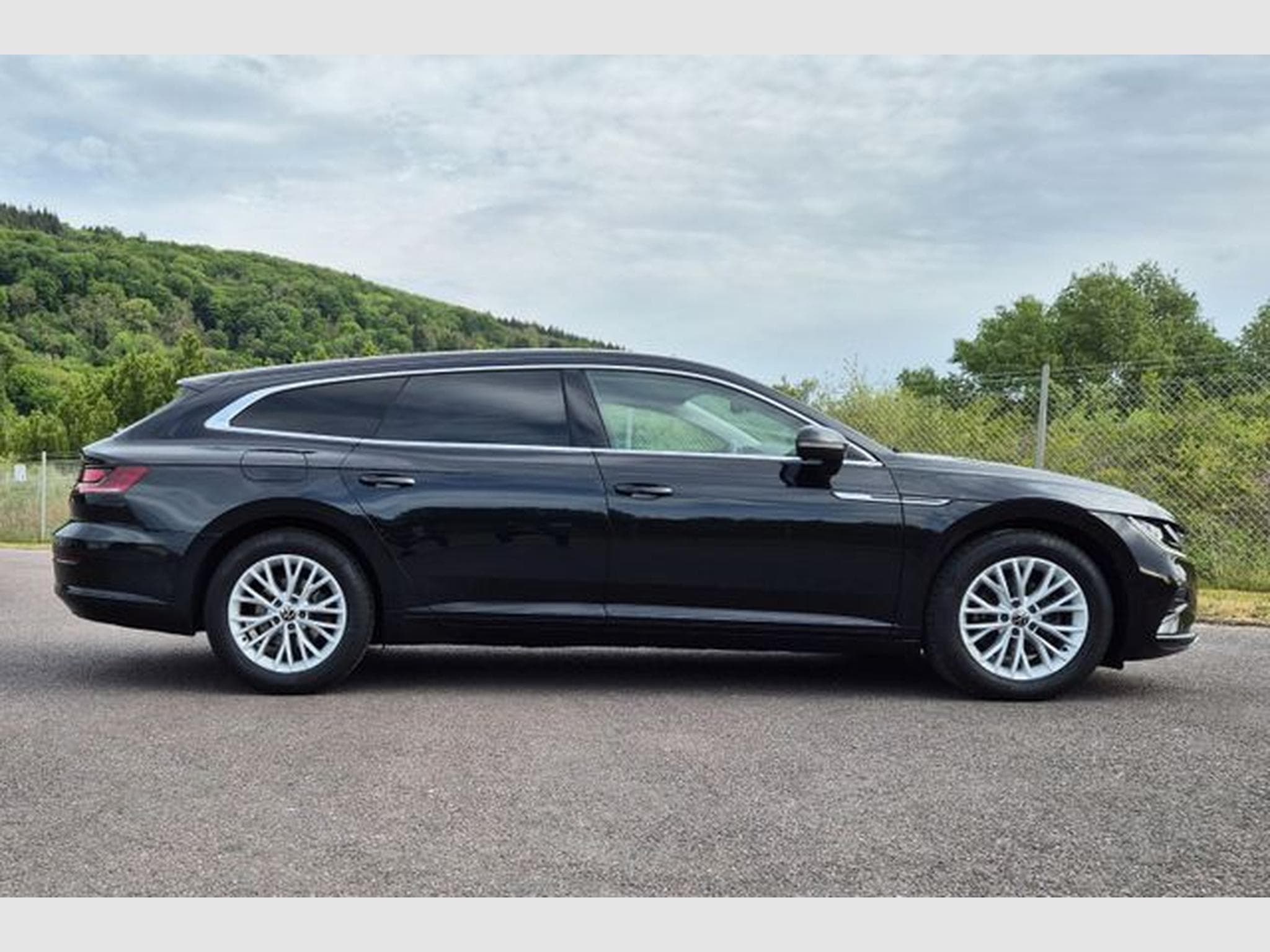 VW Arteon Arteon 2.0 TDI Shooting Brake, AHK, Carplay. (2022) - Foto 7