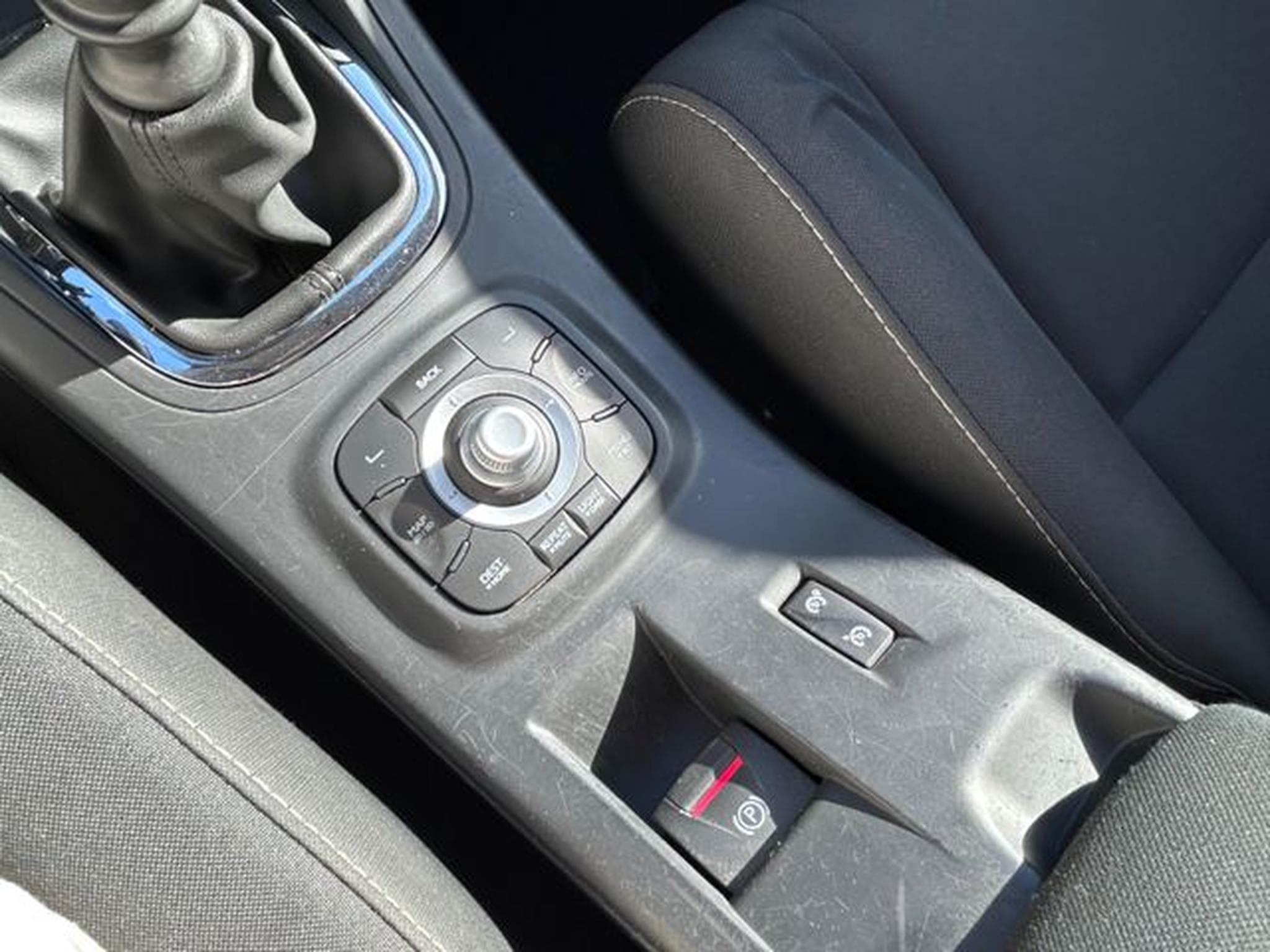 Renault Megane Megane III Grandtour Paris *Navi*AHK*LED* (2013) - Photo 14