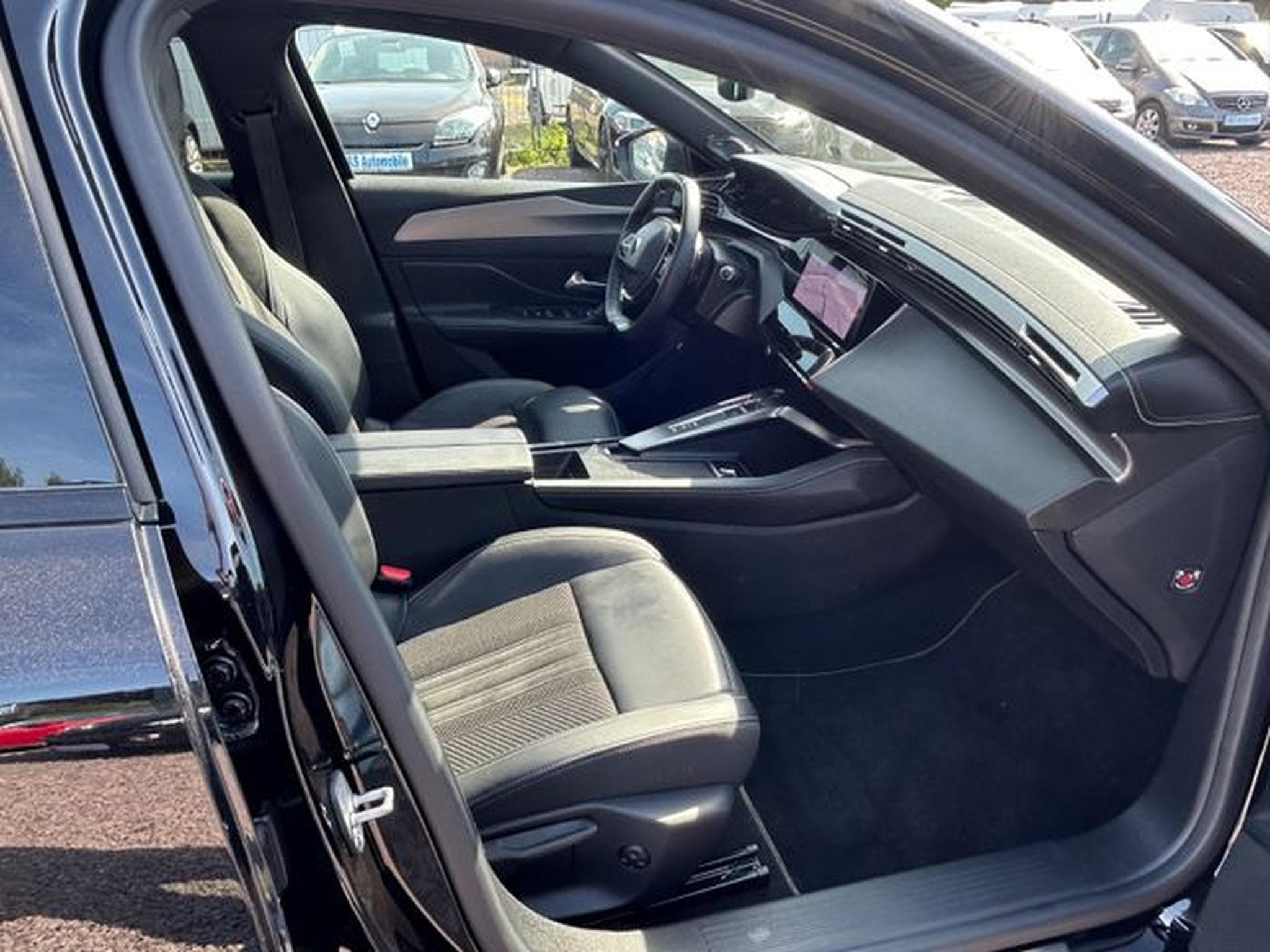 Peugeot 308 308 GT *Automatik*Navi*Kamera*Panorama*Eu6d* (2022) - Photo 10