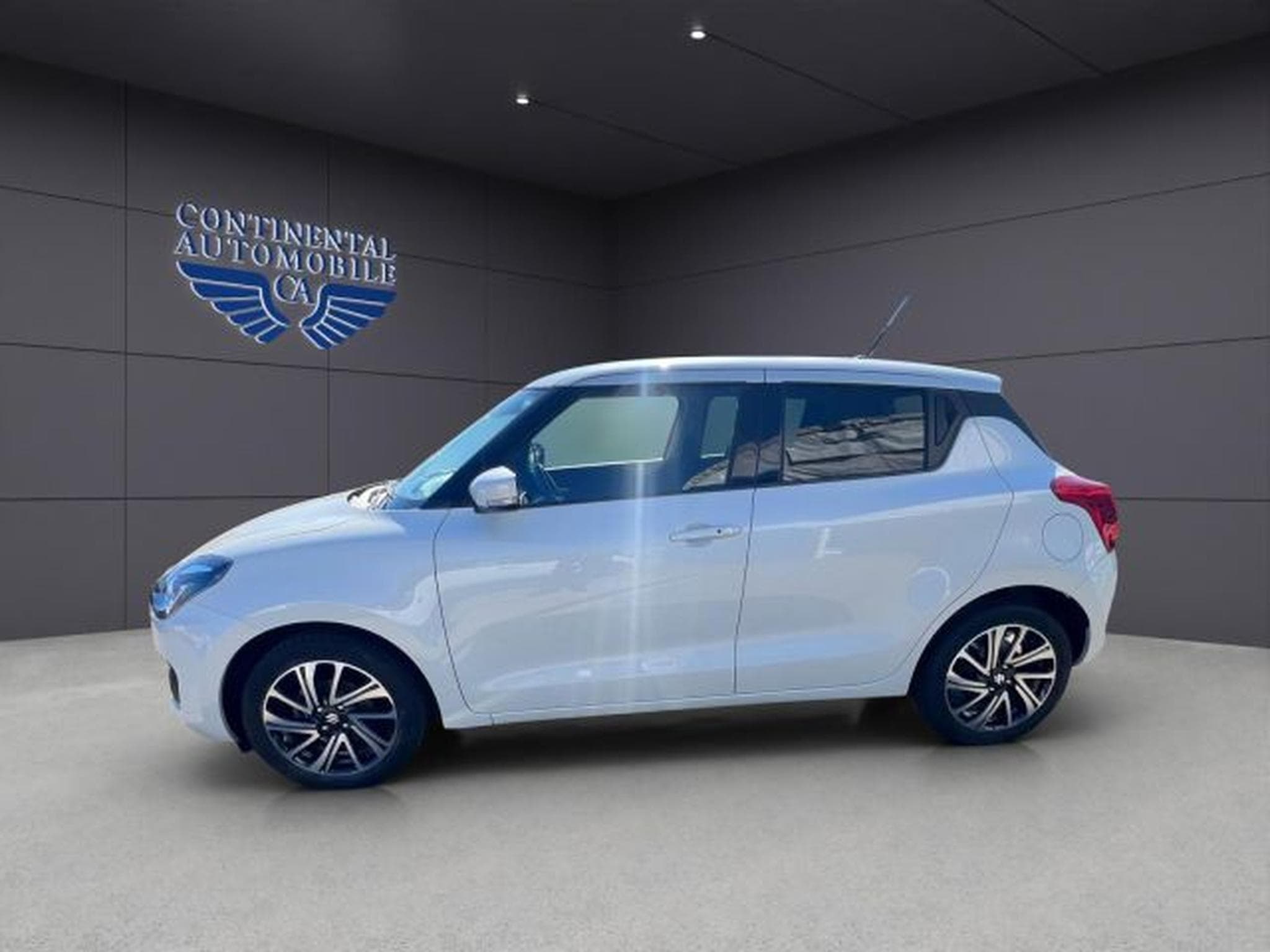 Suzuki Swift Swift Comfort+ KLIMA,PDC,TEMPOMAT,NAVI,ESP,MFL (2024) - Foto 3