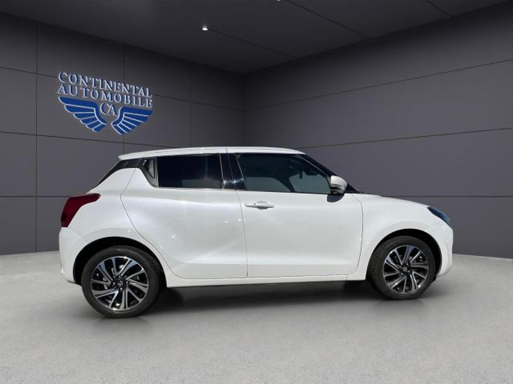 Suzuki Swift Swift Comfort+ KLIMA,PDC,TEMPOMAT,NAVI,ESP,MFL (2024) - Foto 7