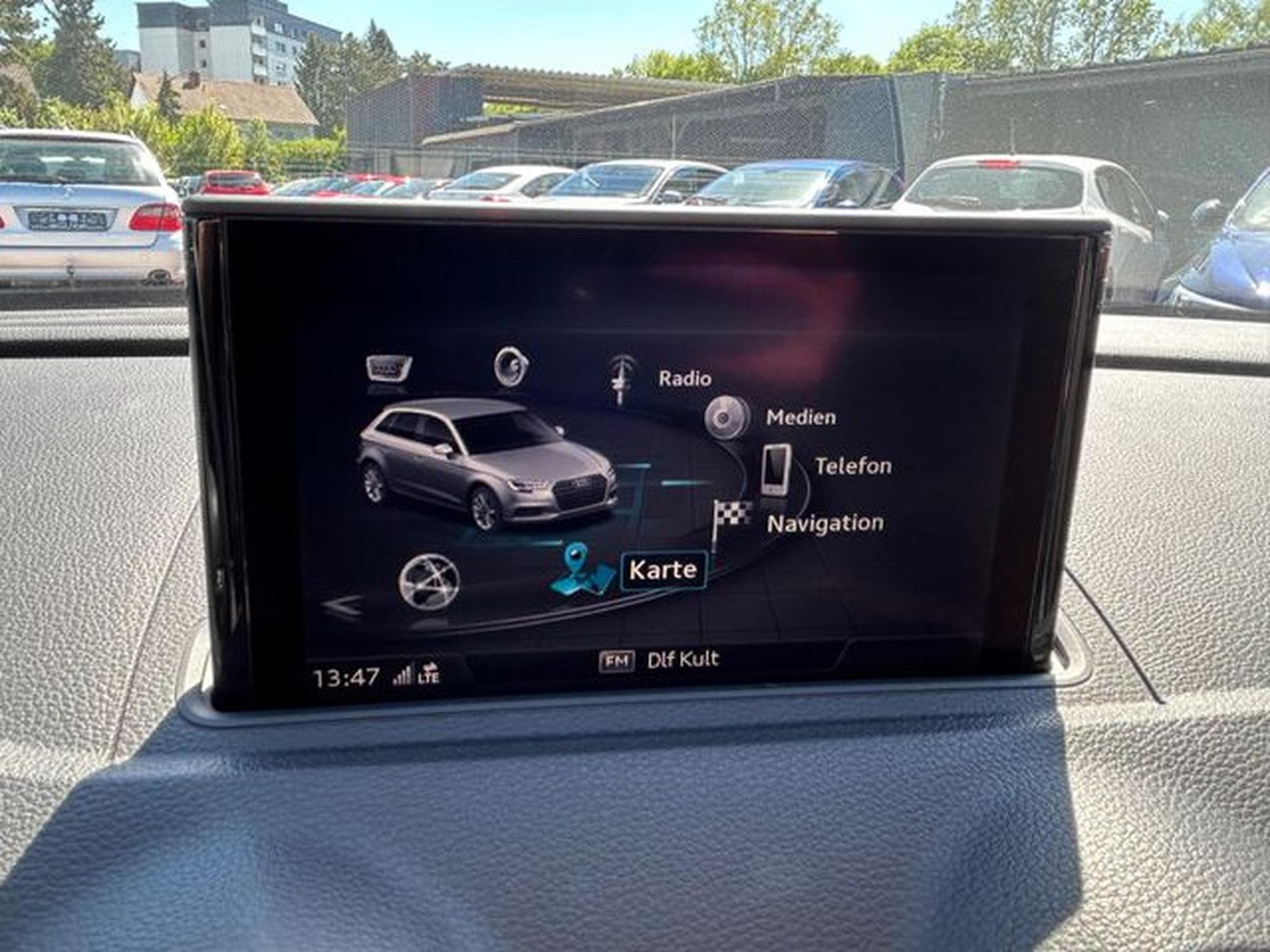 Audi A3 A3 Sportback Sport *Navi*I-Cockpit*Xenon*Euro6* (2018) - Foto 12