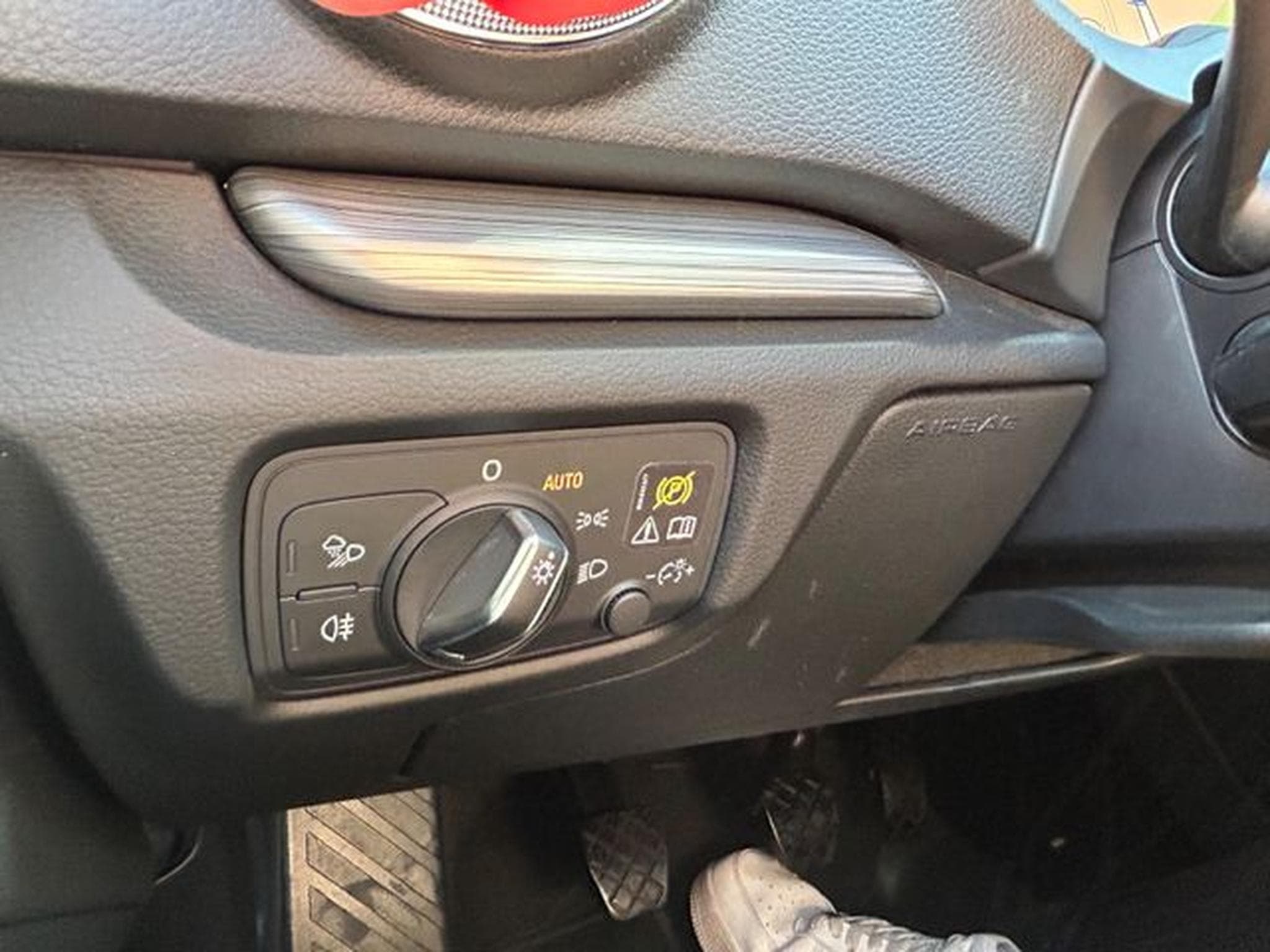 Audi A3 A3 Sportback Sport *Navi*I-Cockpit*Xenon*Euro6* (2018) - Foto 15