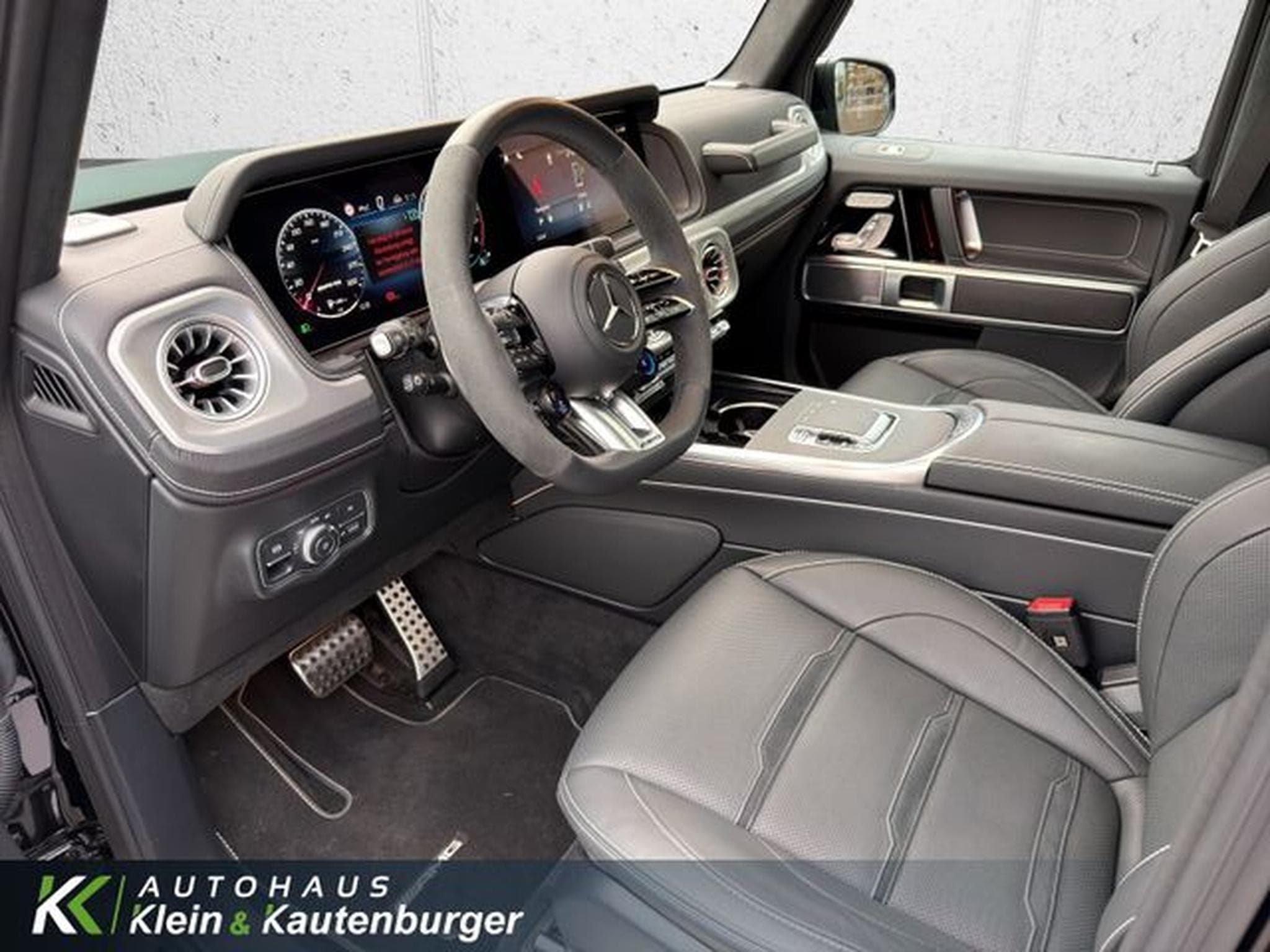 Mercedes G 63 AMG STANDH+ALL-BLACK+AHK+PERFOR +DRIVERSP+WÄRMEPAKET (2025) - Foto 11
