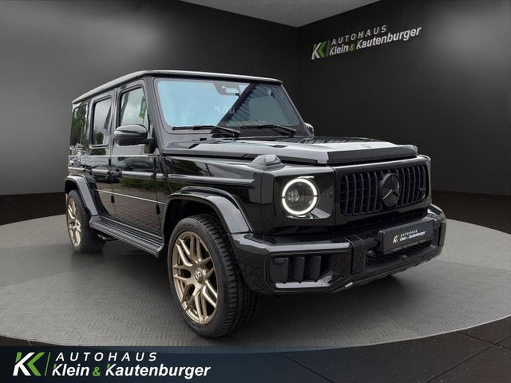 Mercedes G 63 AMG STANDH+ALL-BLACK+AHK+PERFOR +DRIVERSP+WÄRMEPAKET (2025) - Foto 3