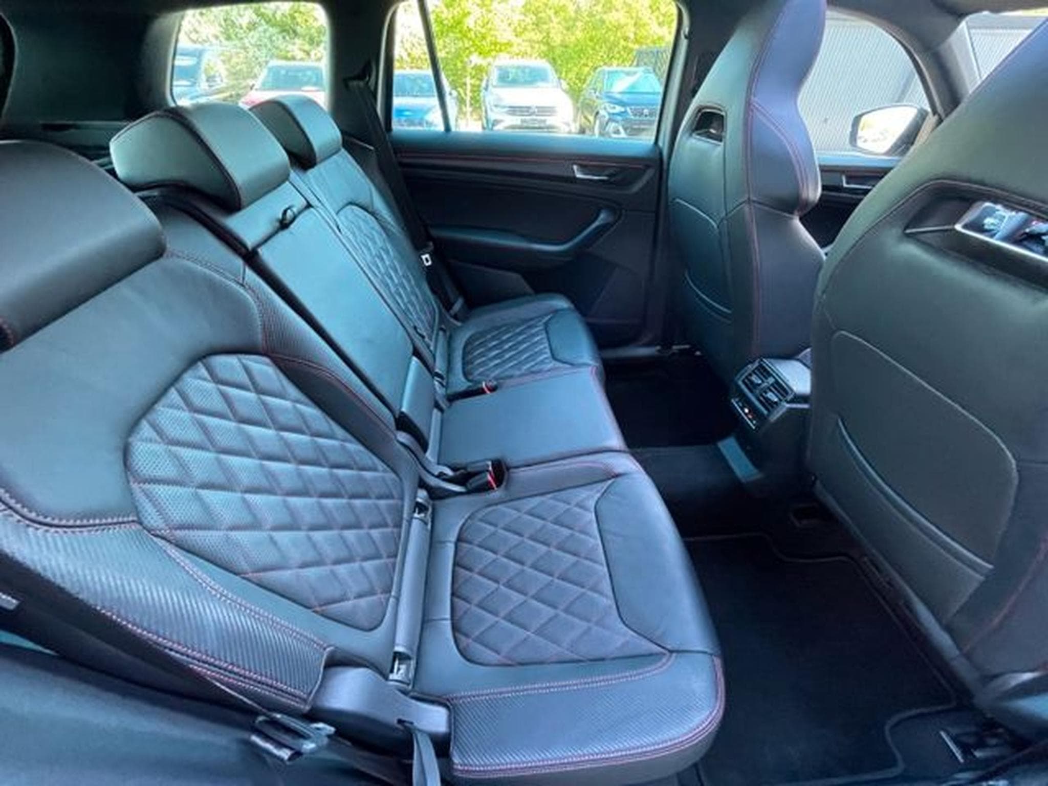 Skoda Kodiaq Kodiaq 2,0TSi RS 4x4 Pano AHK 360°Canton Leder (2023) - Photo 15