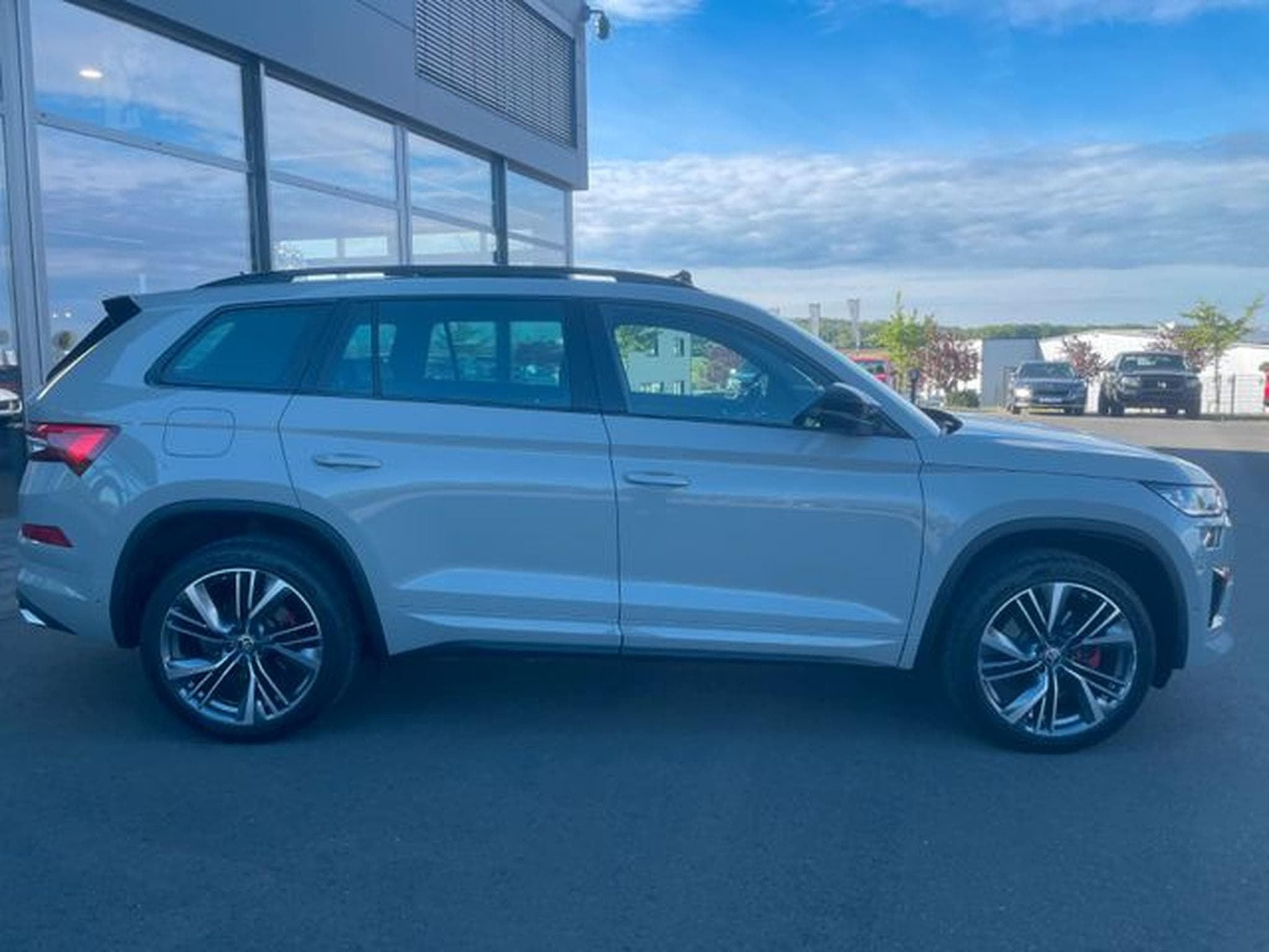 Skoda Kodiaq Kodiaq 2,0TSi RS 4x4 Pano AHK 360°Canton Leder (2023) - Photo 5
