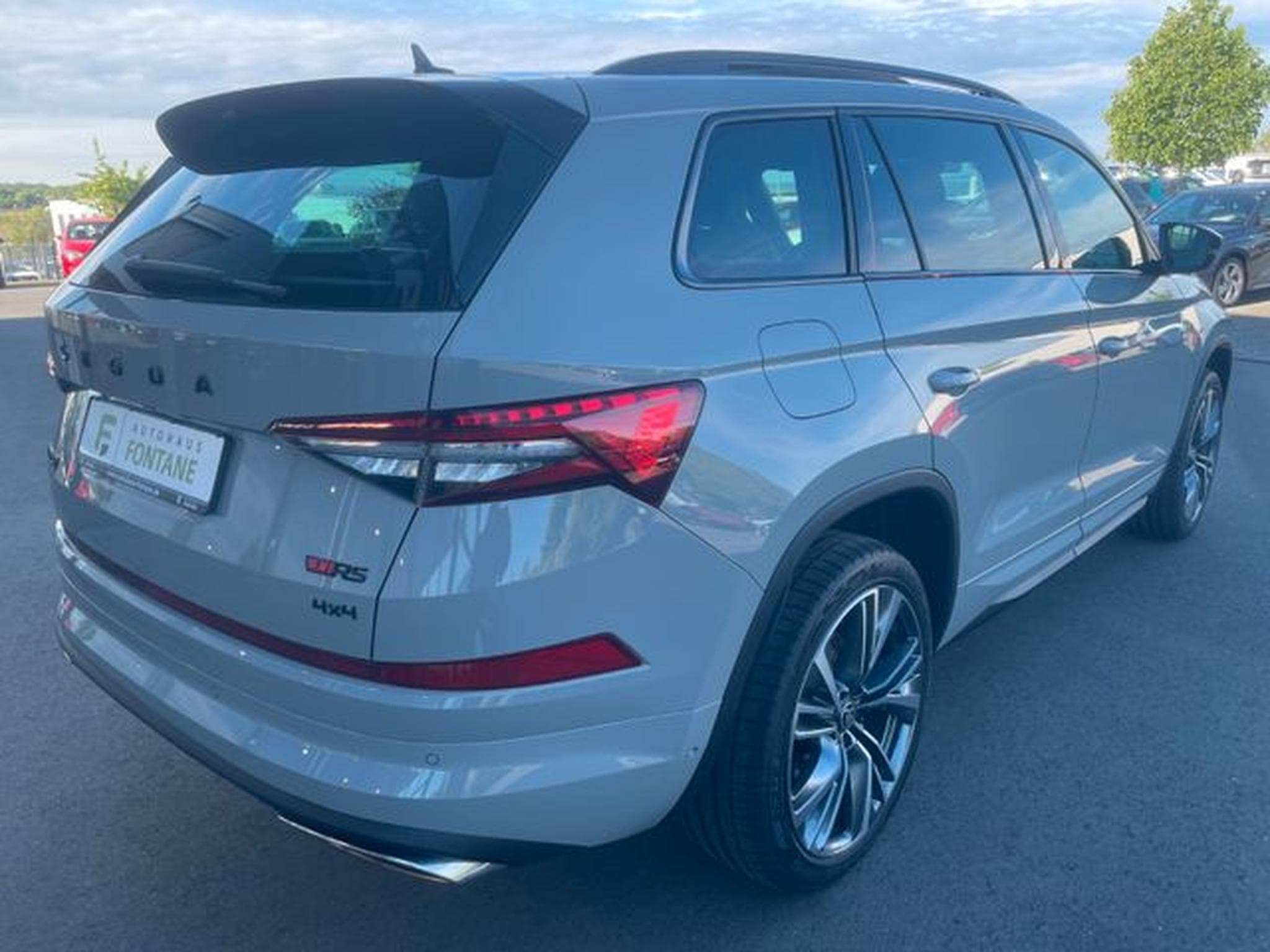Skoda Kodiaq Kodiaq 2,0TSi RS 4x4 Pano AHK 360°Canton Leder (2023) - Photo 6