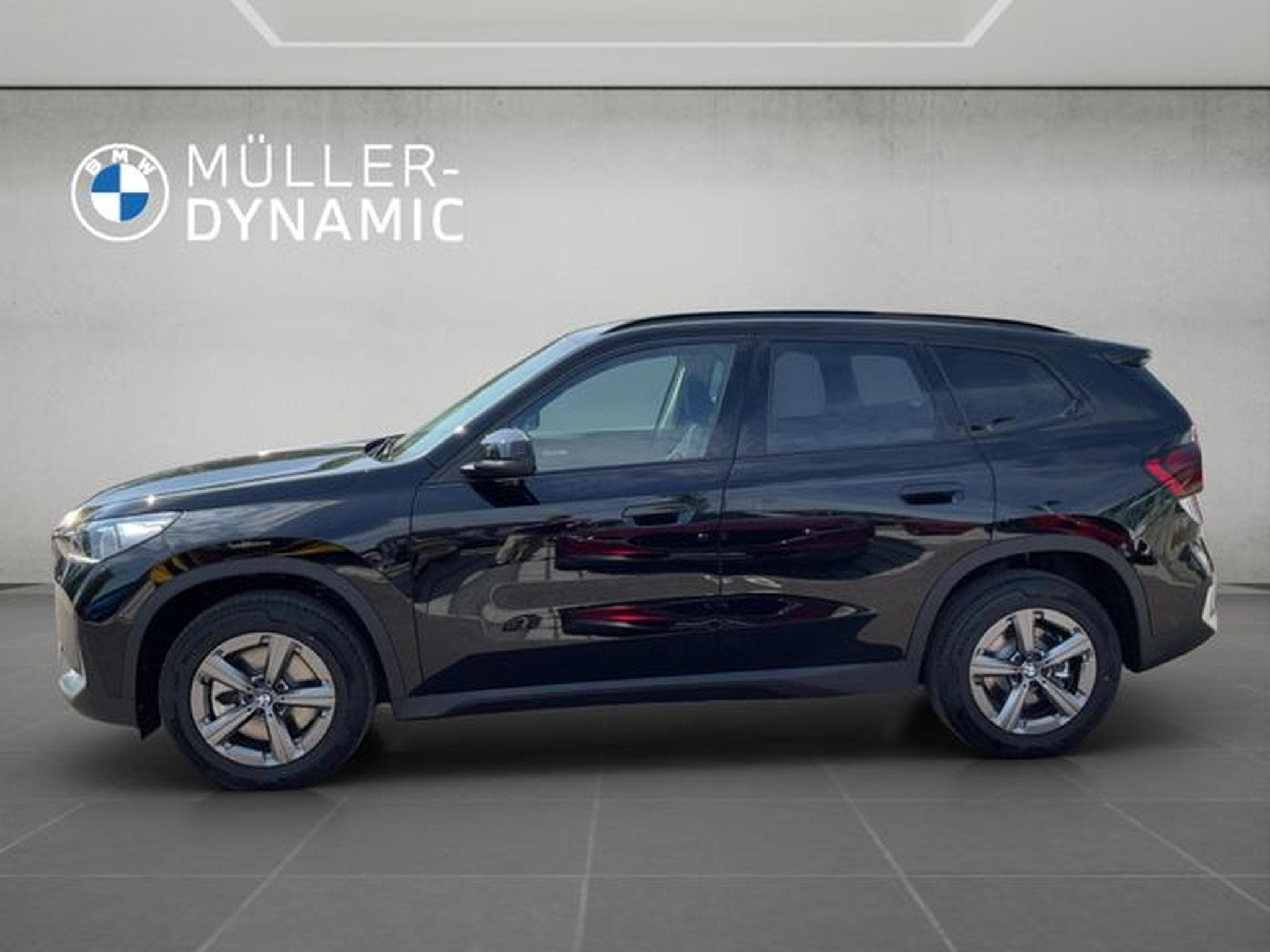 BMW X1 X1 xDrive23i LED RÜCKFAHR KOMFORTZUG SHZ DAB (2025) - Foto 3