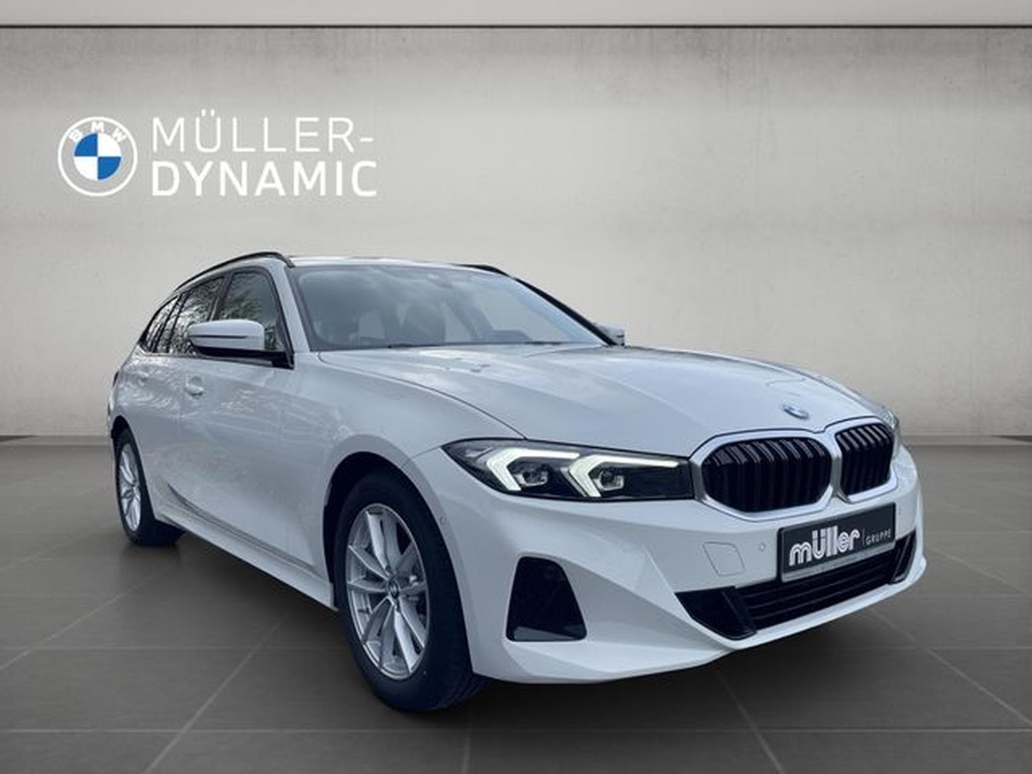BMW 318 318i TOURING RÜCKFAHR KOMFORTZUG TEMPOMAT SHZ (2025) - Foto 3