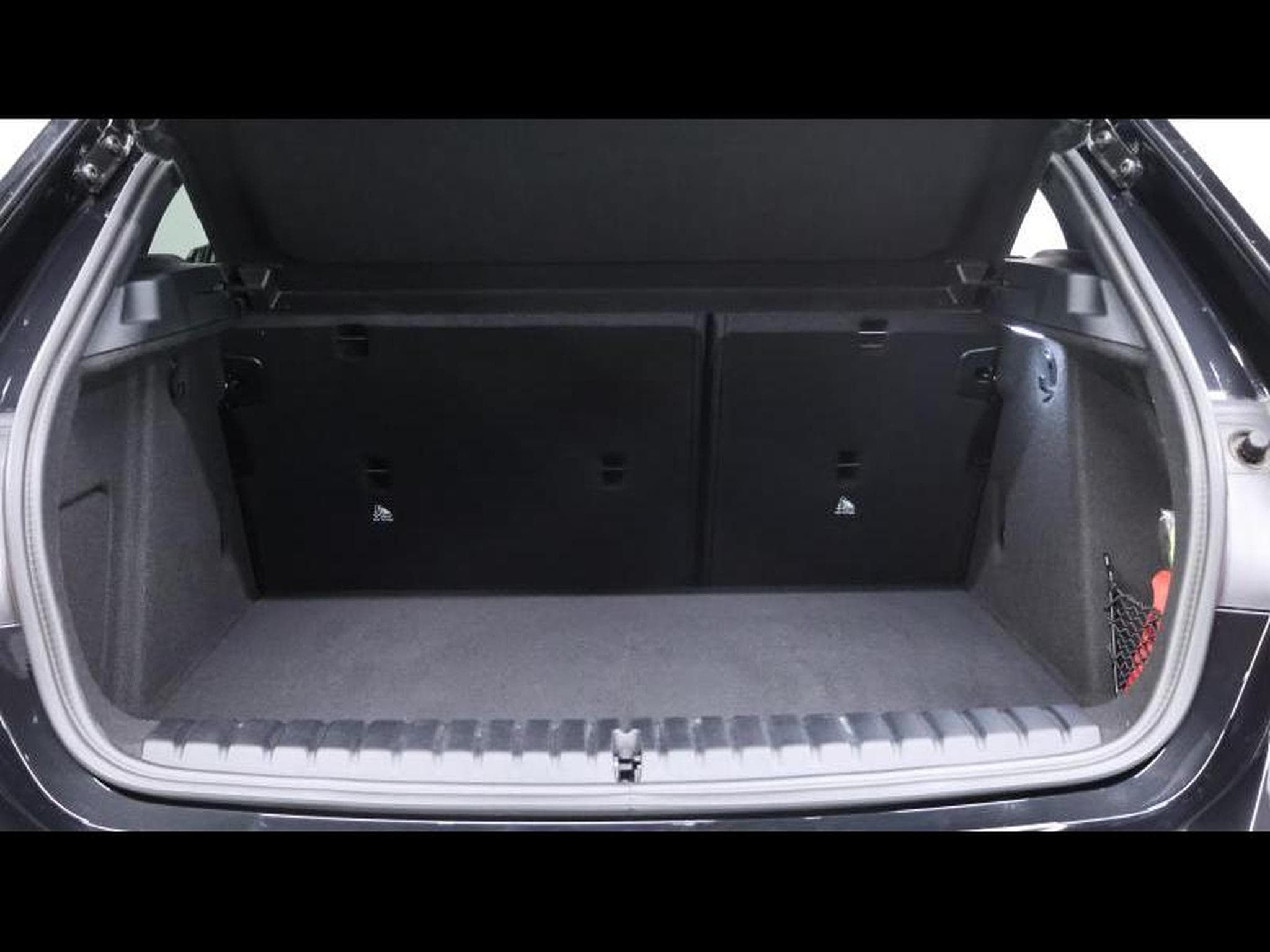 BMW 118 i hatch M Sport Steptronic (2024) - Photo 7
