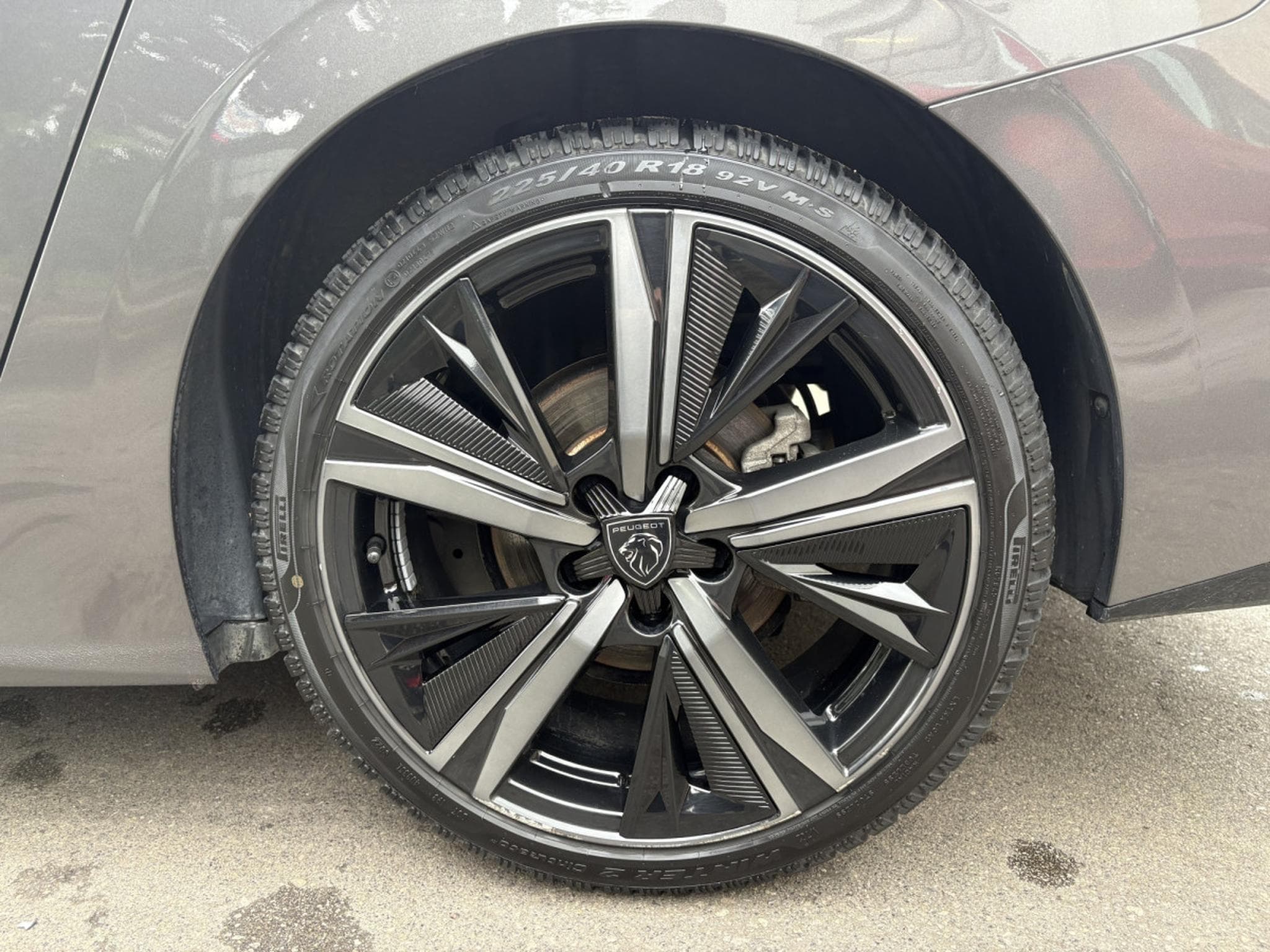 Peugeot 308 SW 1.2 T 130 GT LINE EAT8  * GARANTIE 36 MOIS * (2023) - Foto 18
