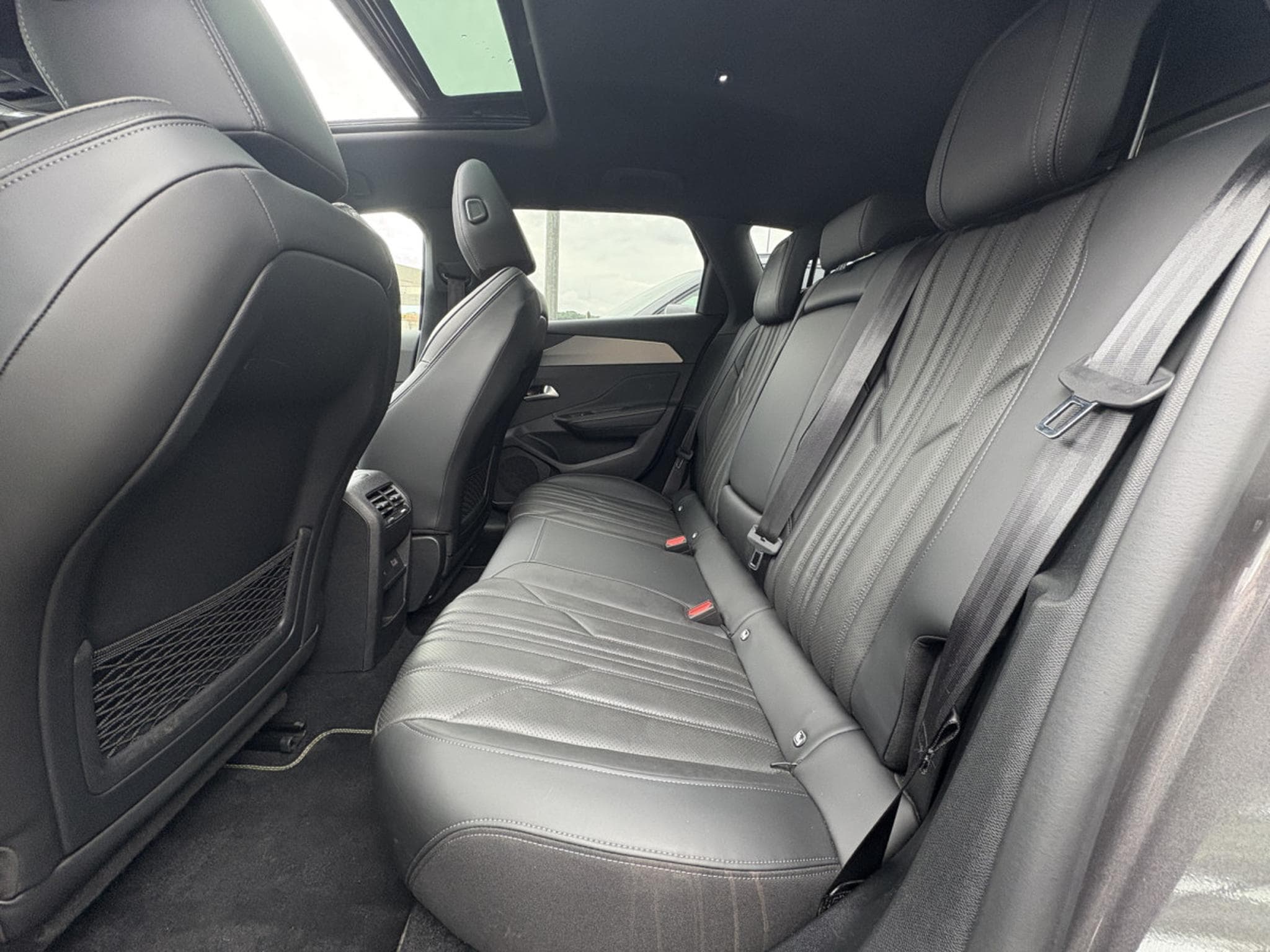 Peugeot 308 SW 1.2 T 130 GT LINE EAT8  * GARANTIE 36 MOIS * (2023) - Foto 5