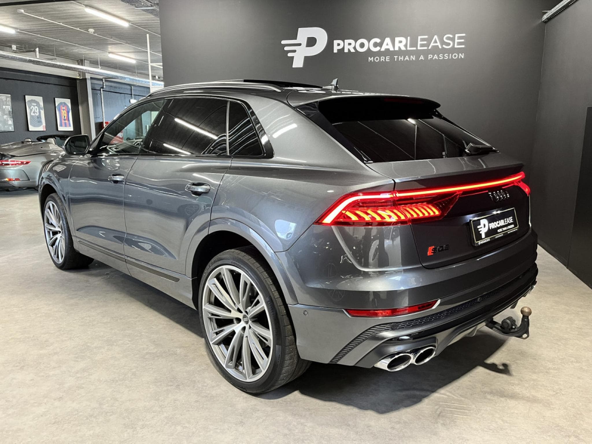 Audi SQ8 4.0 TDI Quattro/Matrix PANO/B&O/23/360°/HUD/AHK/ADAPTATIVE C (2021) - Foto 19