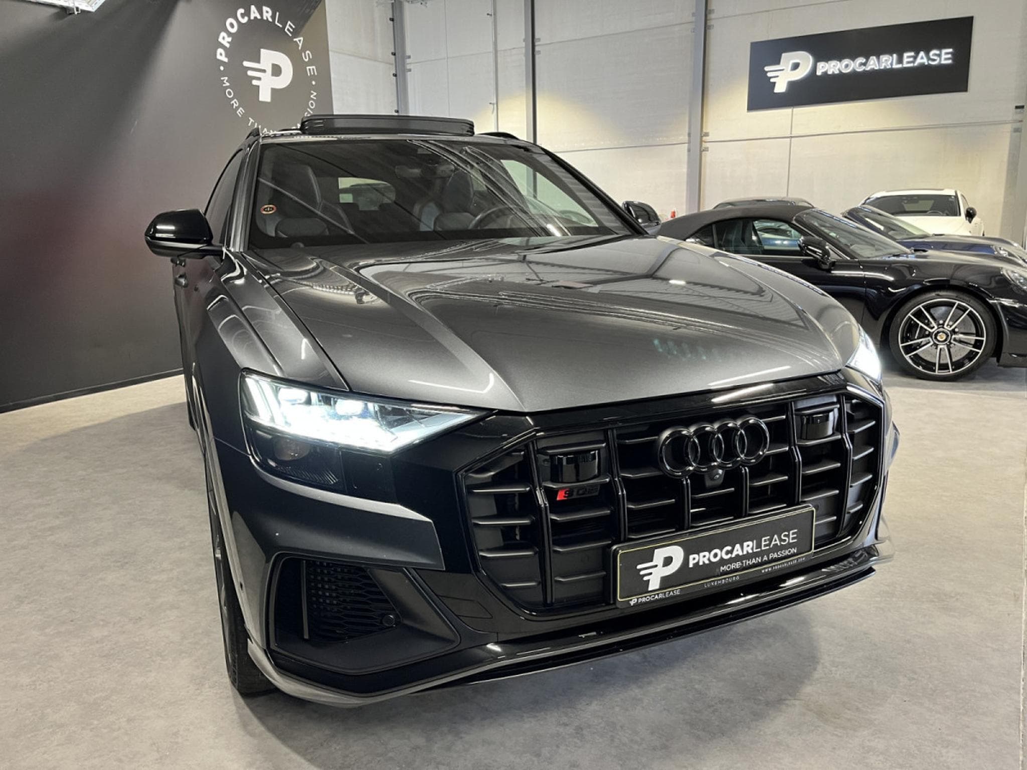 Audi SQ8 4.0 TDI Quattro/Matrix PANO/B&O/23/360°/HUD/AHK/ADAPTATIVE C (2021) - Foto 4