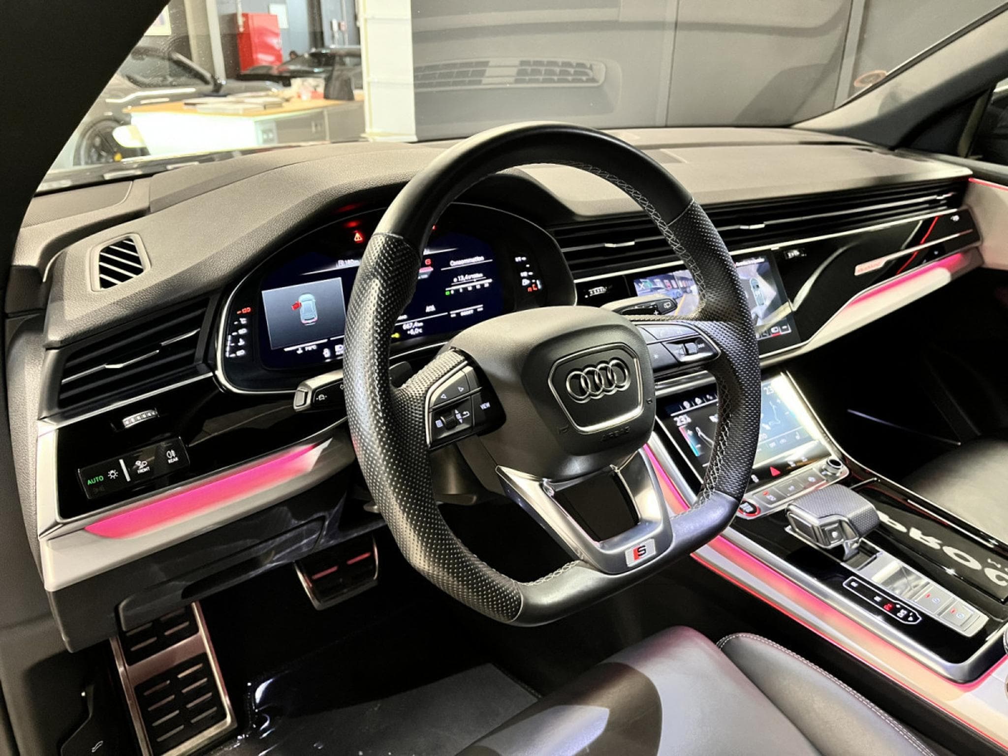Audi SQ8 4.0 TDI Quattro/Matrix PANO/B&O/23/360°/HUD/AHK/ADAPTATIVE C (2021) - Foto 9