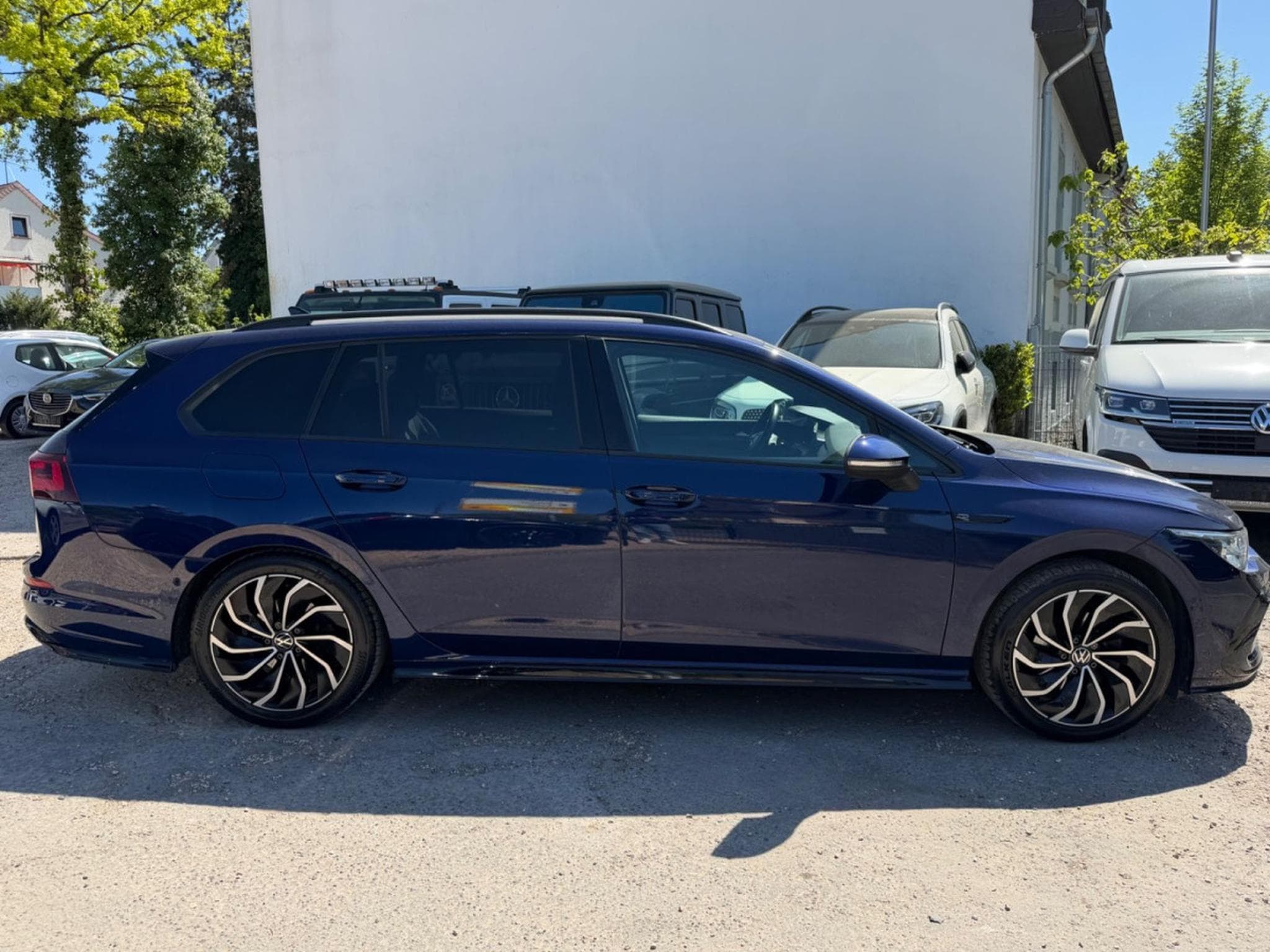 VW Golf Variant R-Line eTSI (2021) - Foto 7