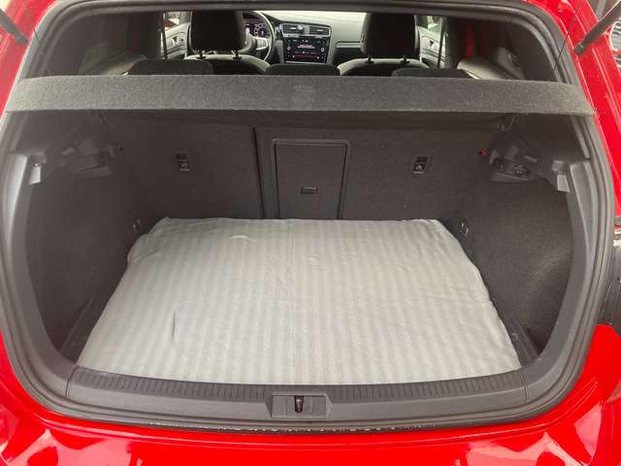 VW Golf Golf GTI 2.0 TSI DSG Performance / vente privée (2019) - Photo 17