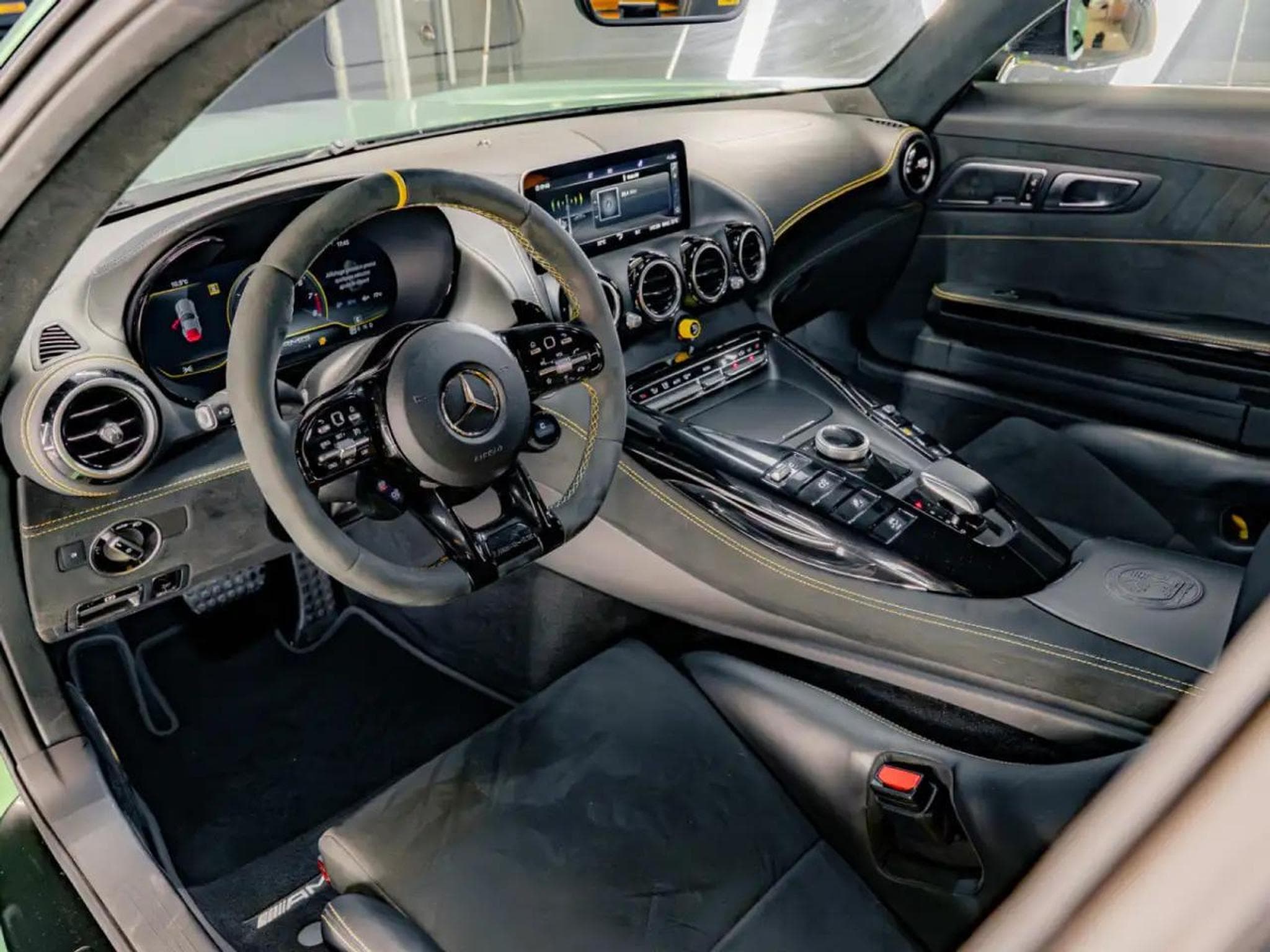 Mercedes AMG GT (2019) - Photo 16